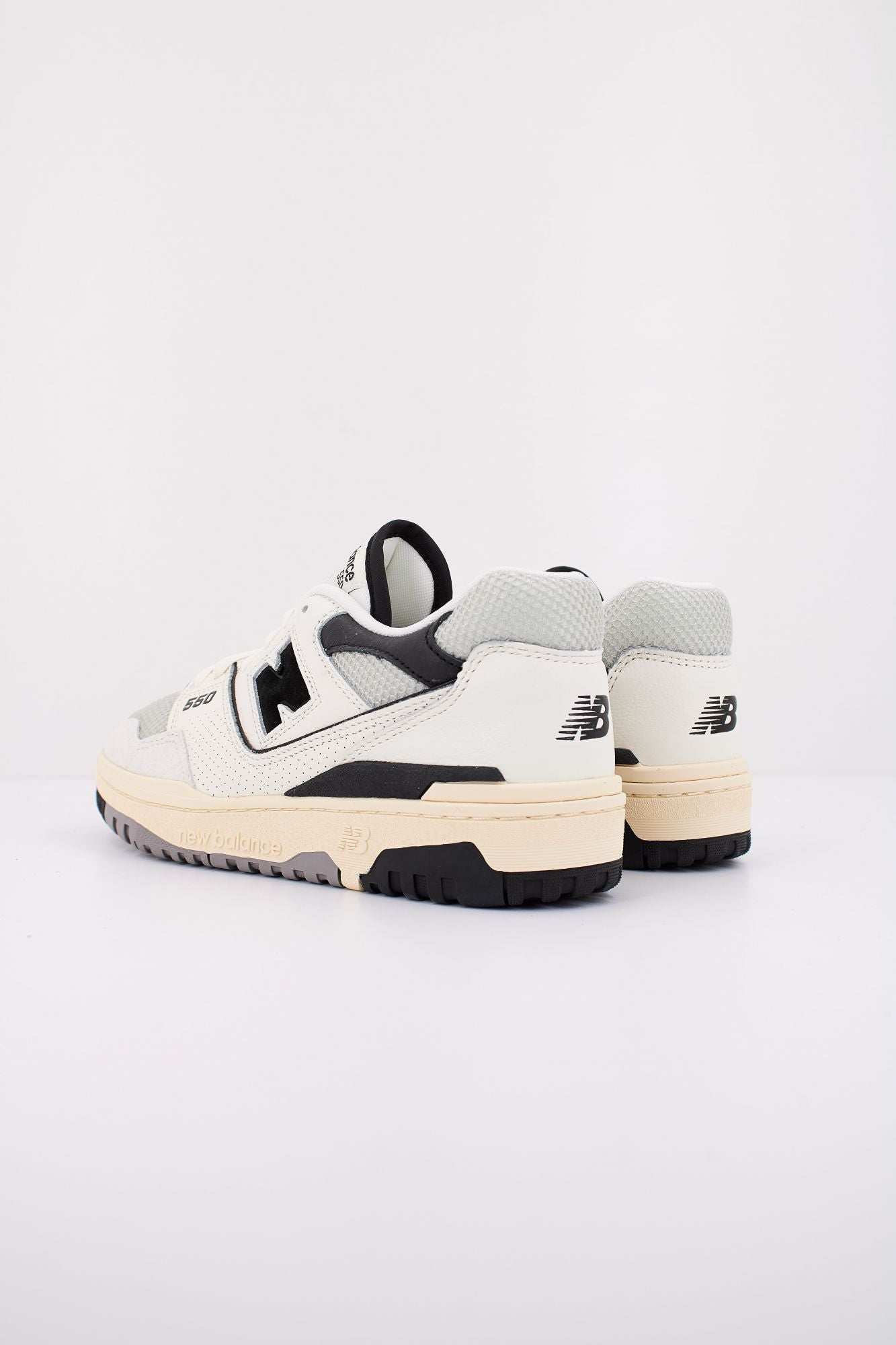 NEW BALANCE CPC BB550 CPC en color BLANCO (4)