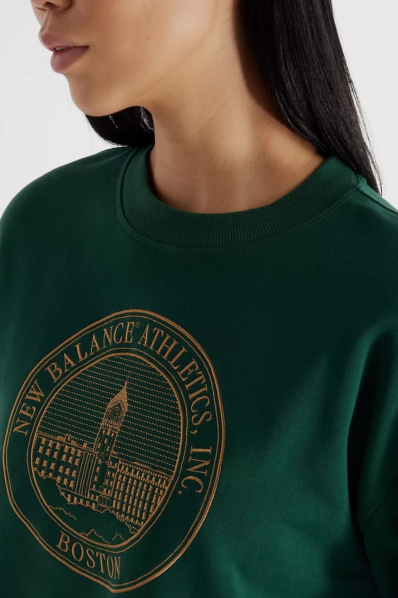 NEW BALANCE ATHLETICS FRENCH TERRY OVER en color VERDE (4)