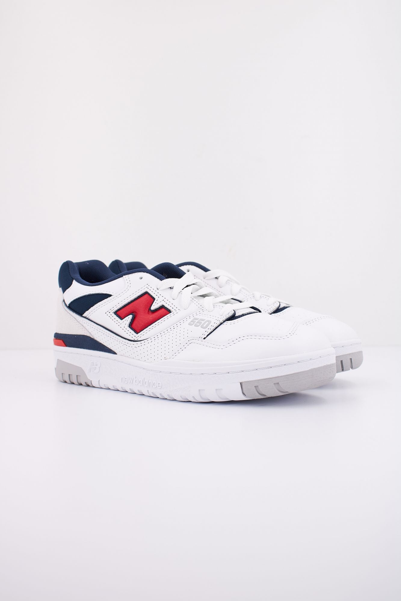 NEW BALANCE BB550 ESD en color BLANCO (2)