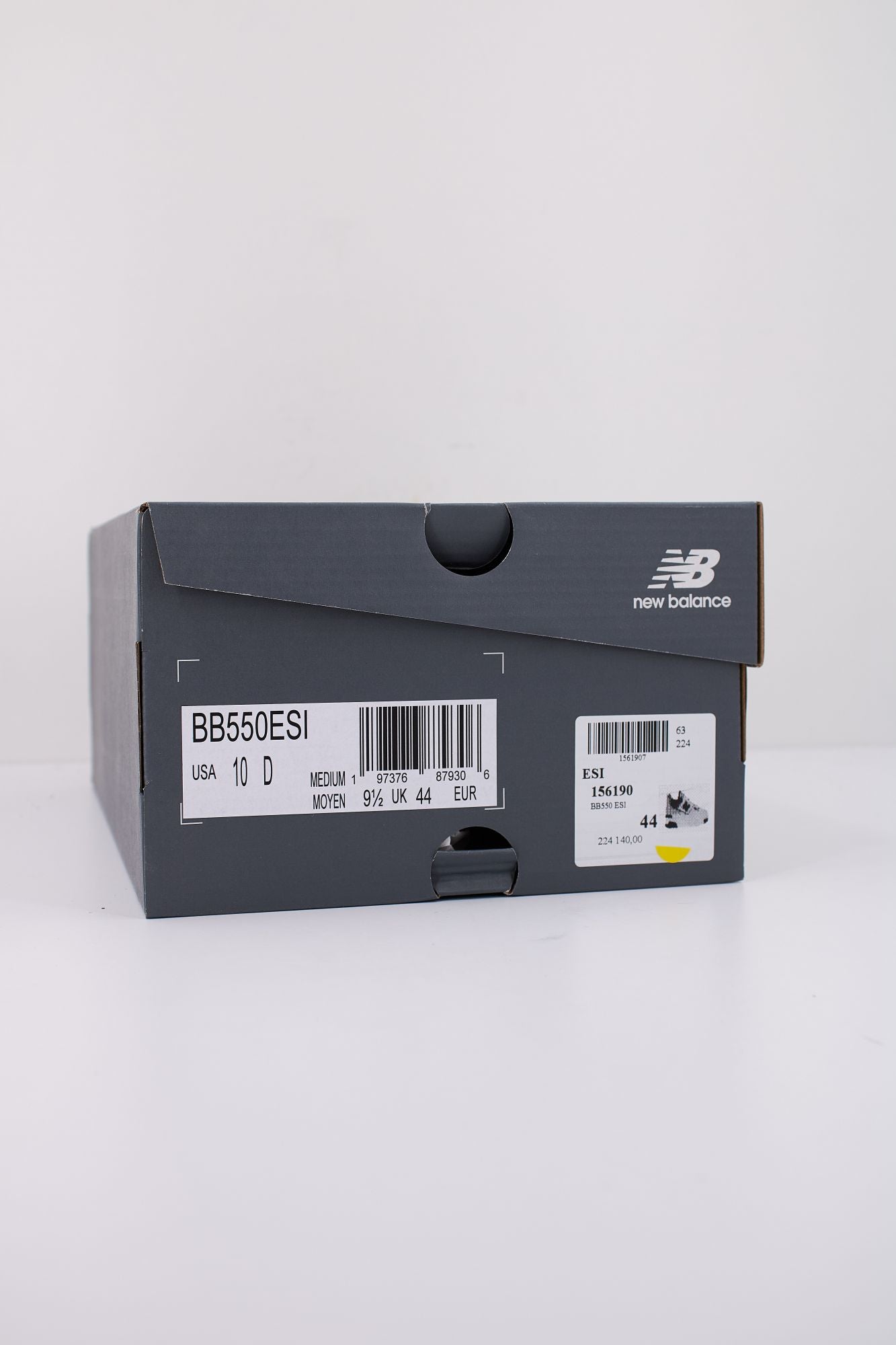 NEW BALANCE BB550 ESI en color BLANCO (6)