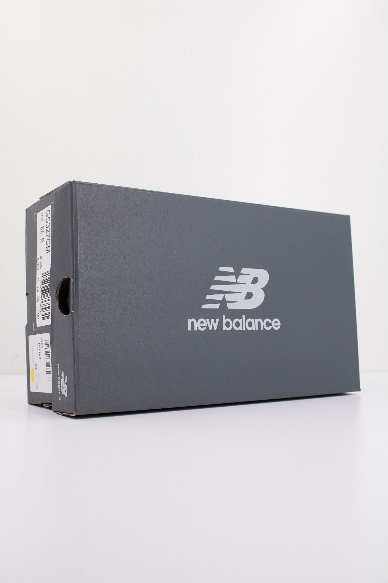 NEW BALANCE GS327 GM KIDS  en color GRIS (6)