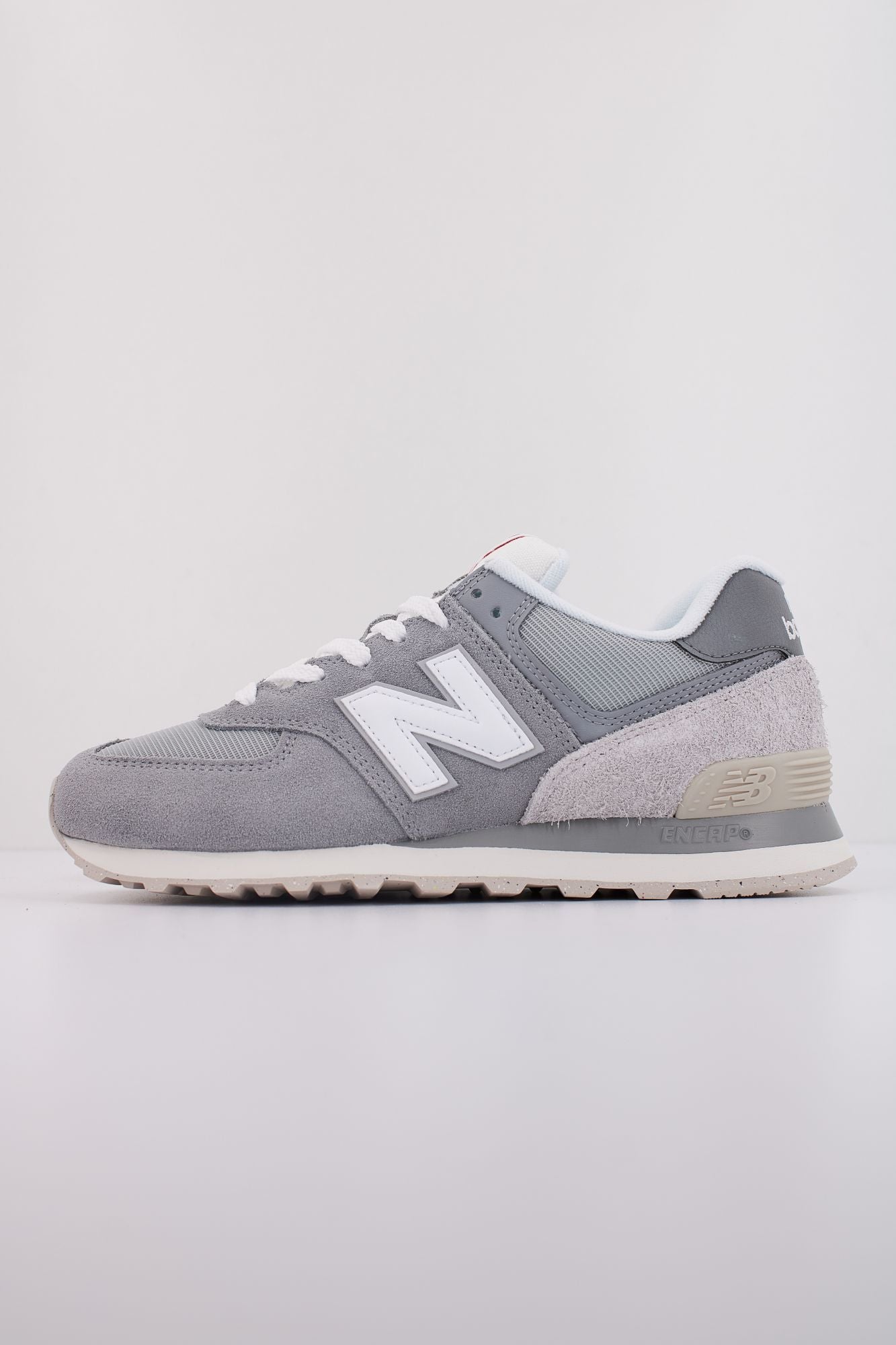 NEW BALANCE U574  en color GRIS (1)