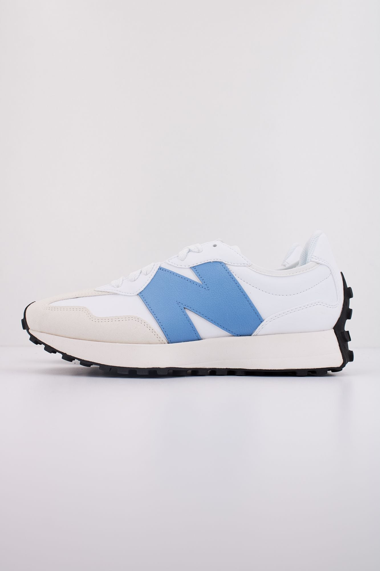 NEW BALANCE U327 SKB  en color BLANCO (1)
