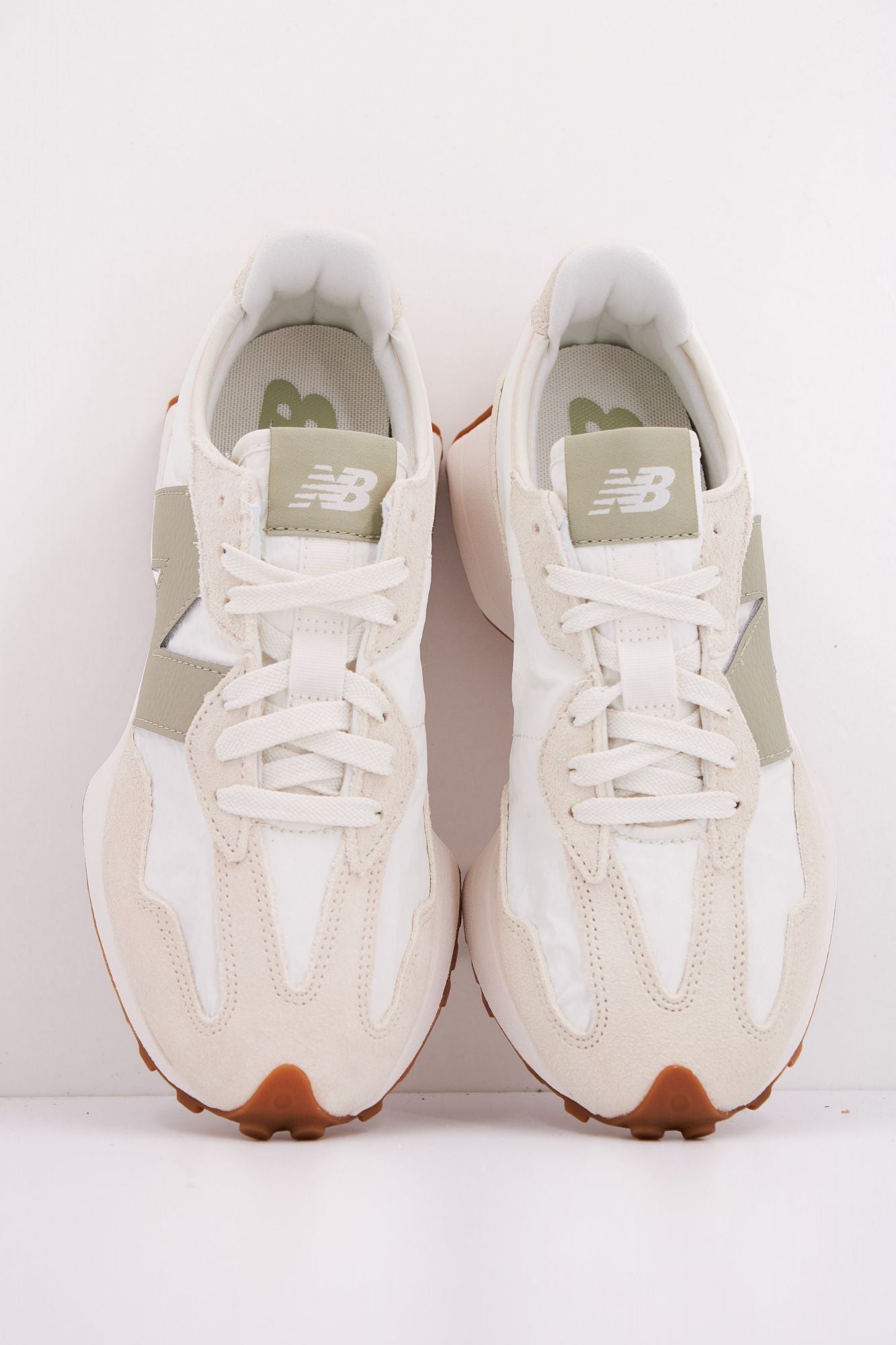 NEW BALANCE WS327 FTB  en color BLANCO (3)