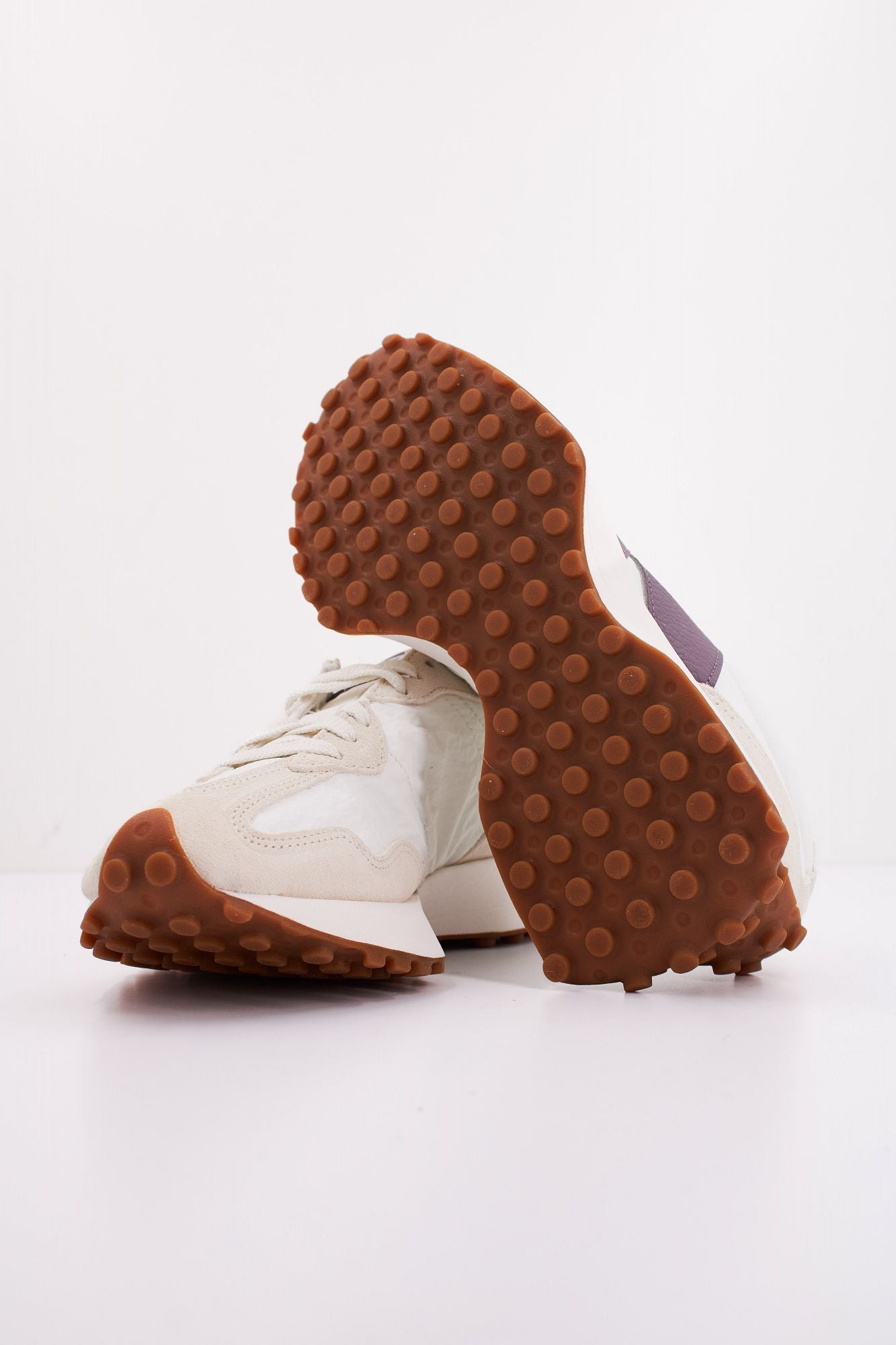 NEW BALANCE WS327 FTC en color BEIS (5)