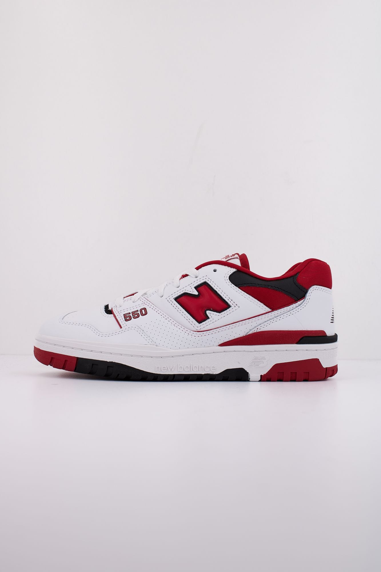 NEW BALANCE BB550 SE1 en color BLANCO (1)