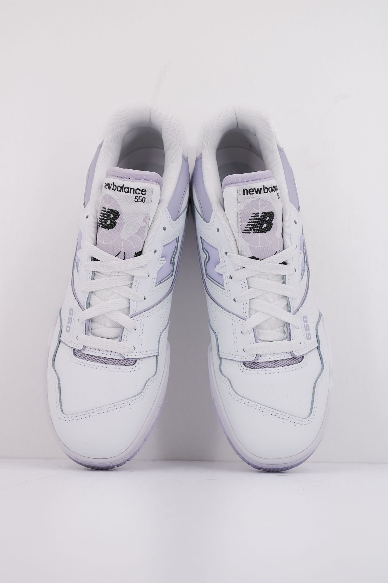 NEW BALANCE BBW550 BV en color BLANCO (3)