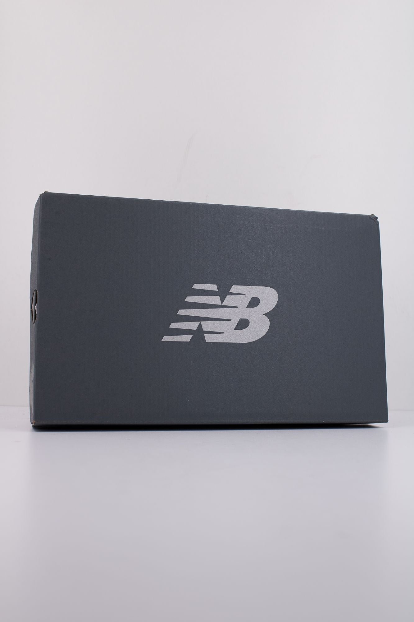 NEW BALANCE BBW550 BV en color BLANCO (6)