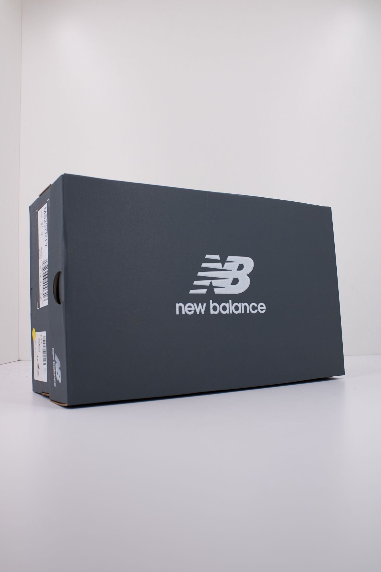 NEW BALANCE BB480 en color BLANCO (6)