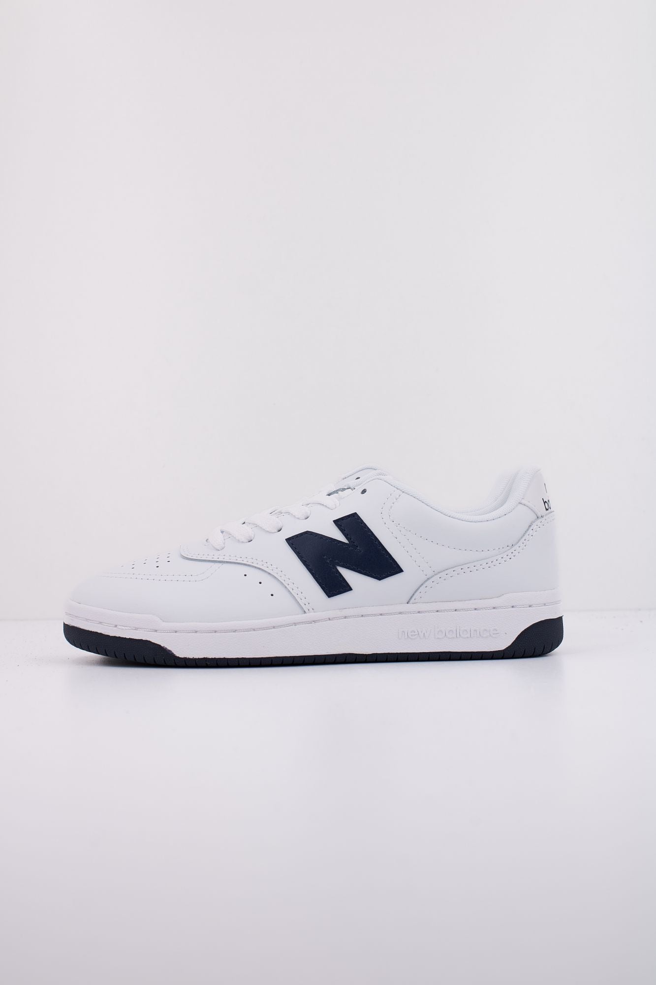NEW BALANCE BB80  en color BLANCO (1)
