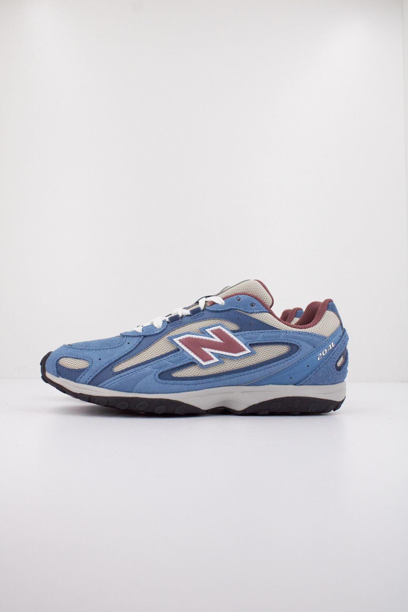NEW BALANCE U204L NPA en color AZUL (1)