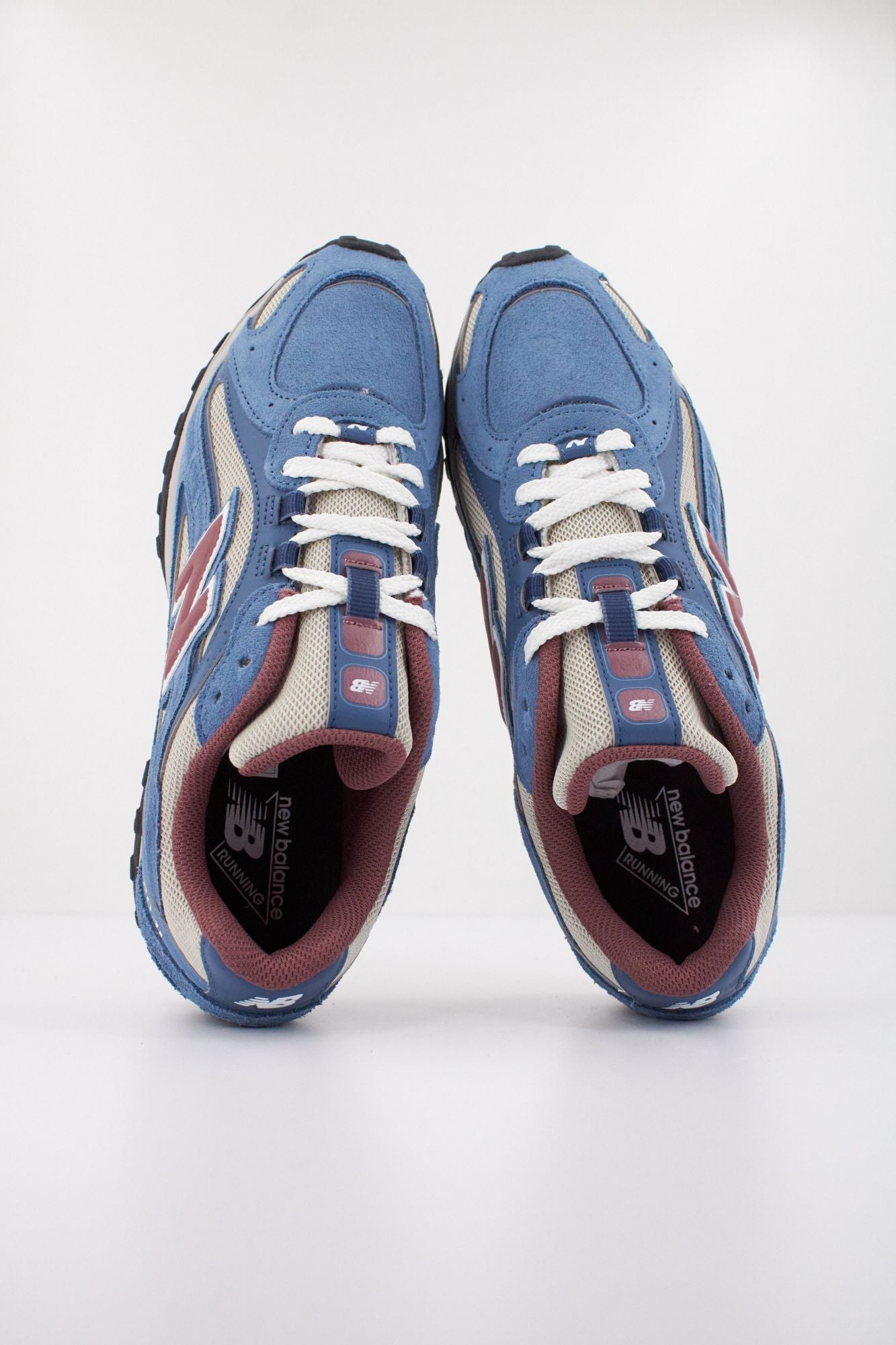 NEW BALANCE U204L NPA en color AZUL (3)