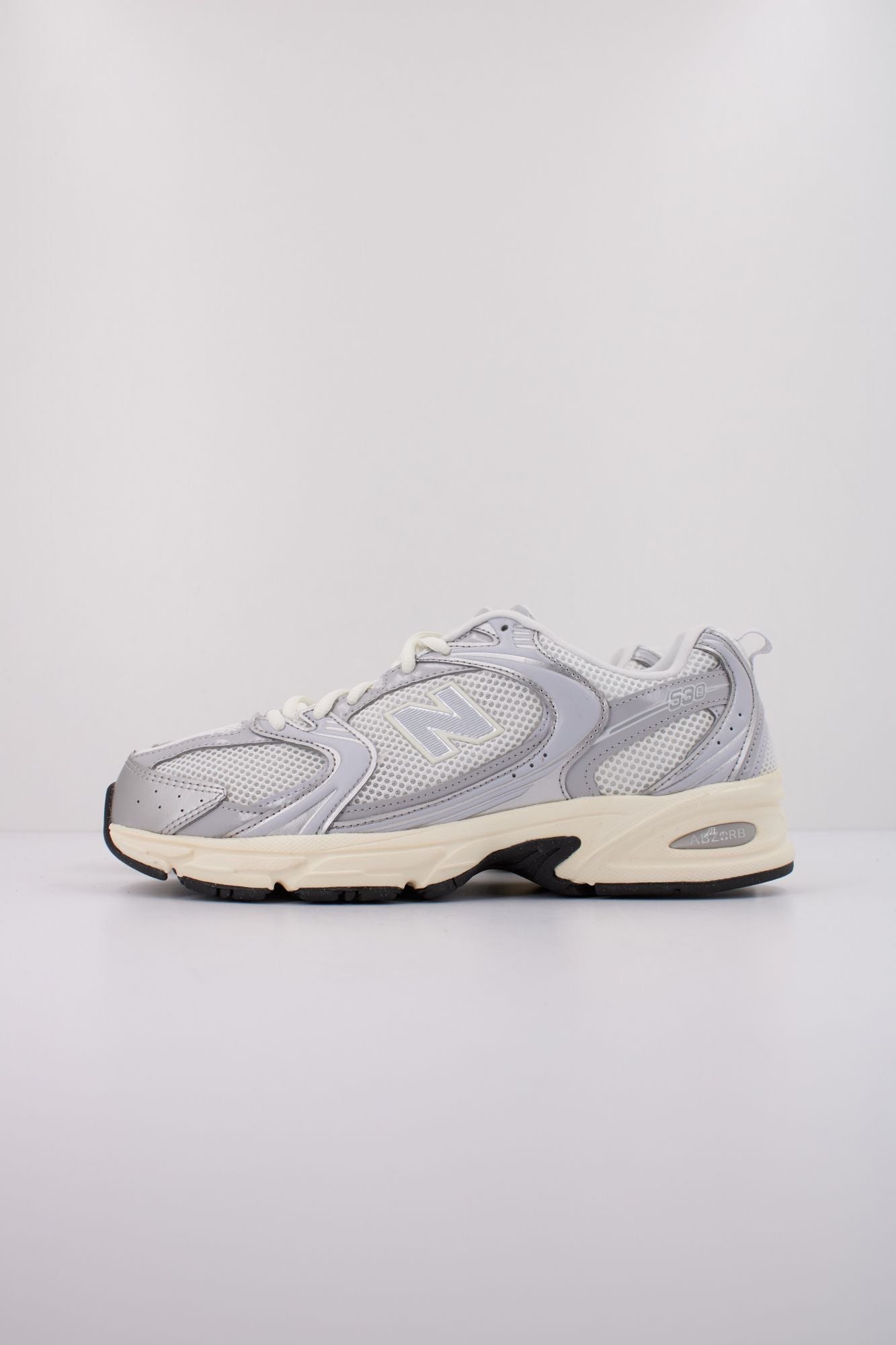 NEW BALANCE U530S EA en color GRIS (1)