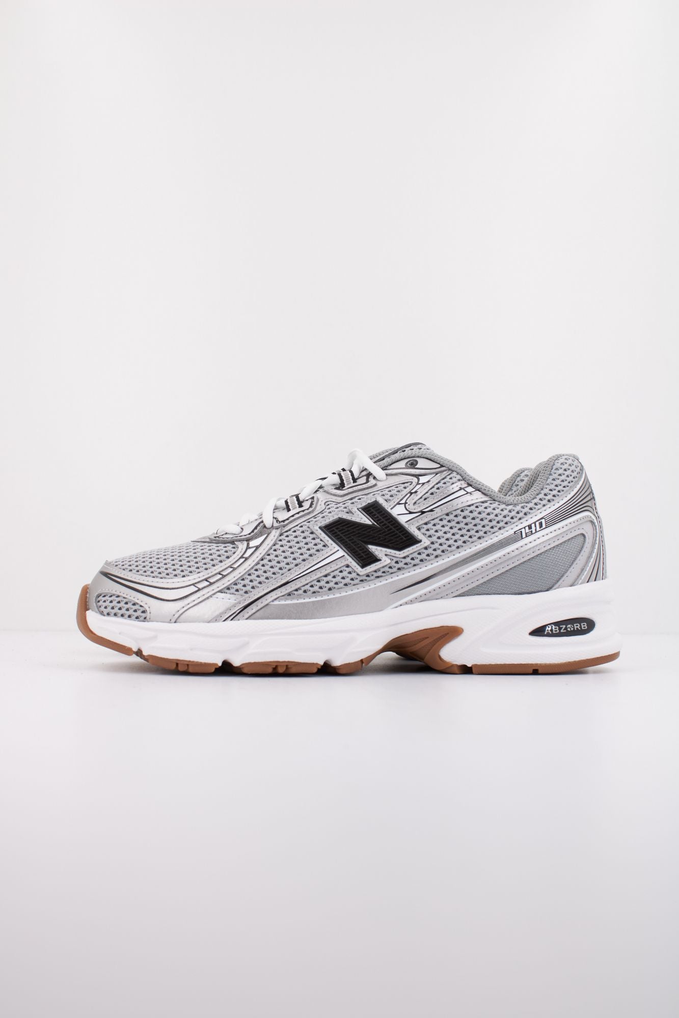 NEW BALANCE U740 en color GRIS (1)