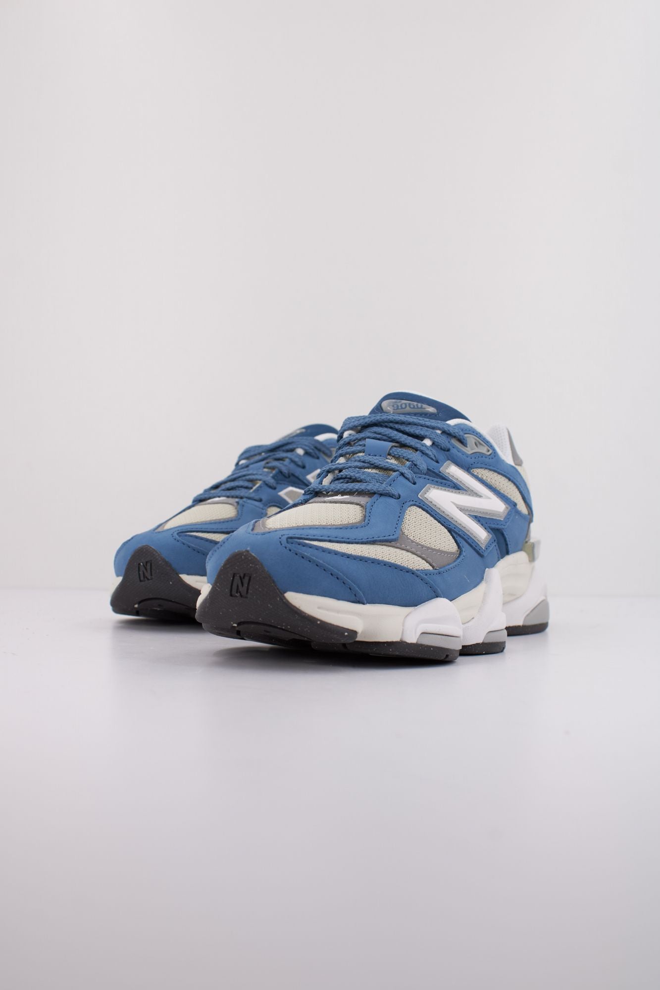 NEW BALANCE U9060 CTC en color AZUL (2)