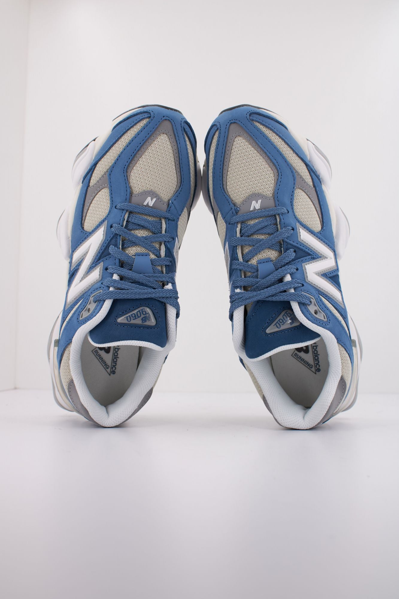 NEW BALANCE U9060 CTC en color AZUL (3)