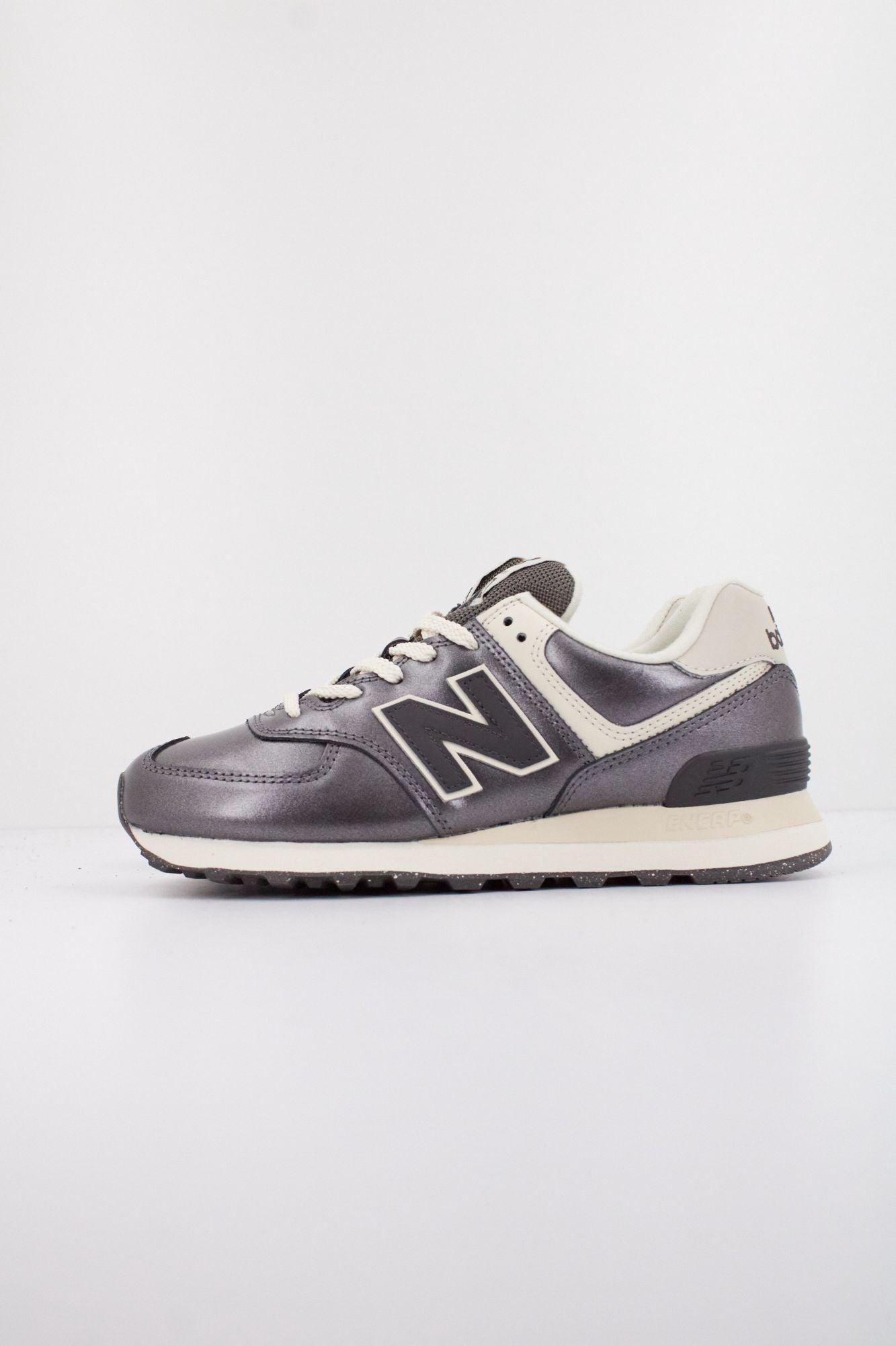 NEW BALANCE WL574 en color GRIS (1)