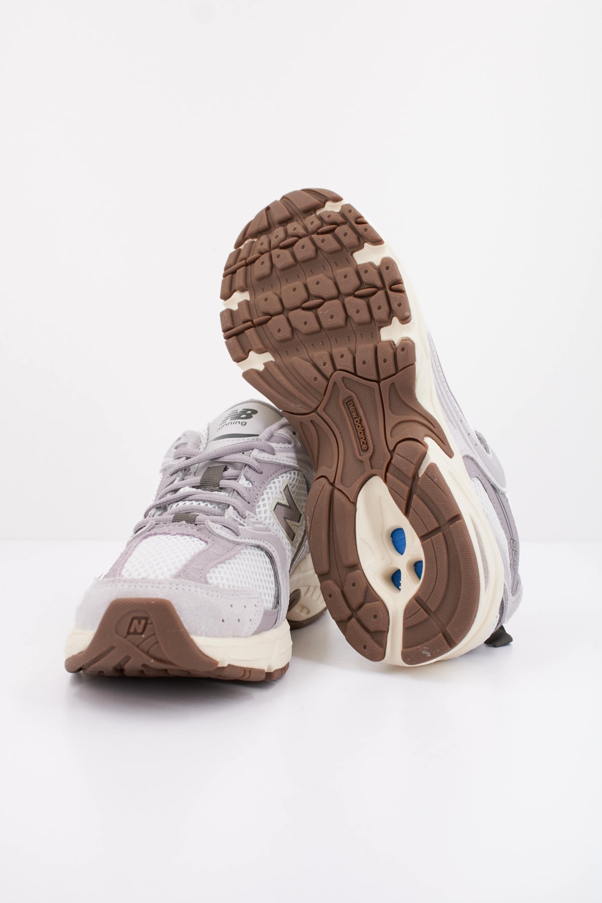 NEW BALANCE U5307  en color GRIS (5)