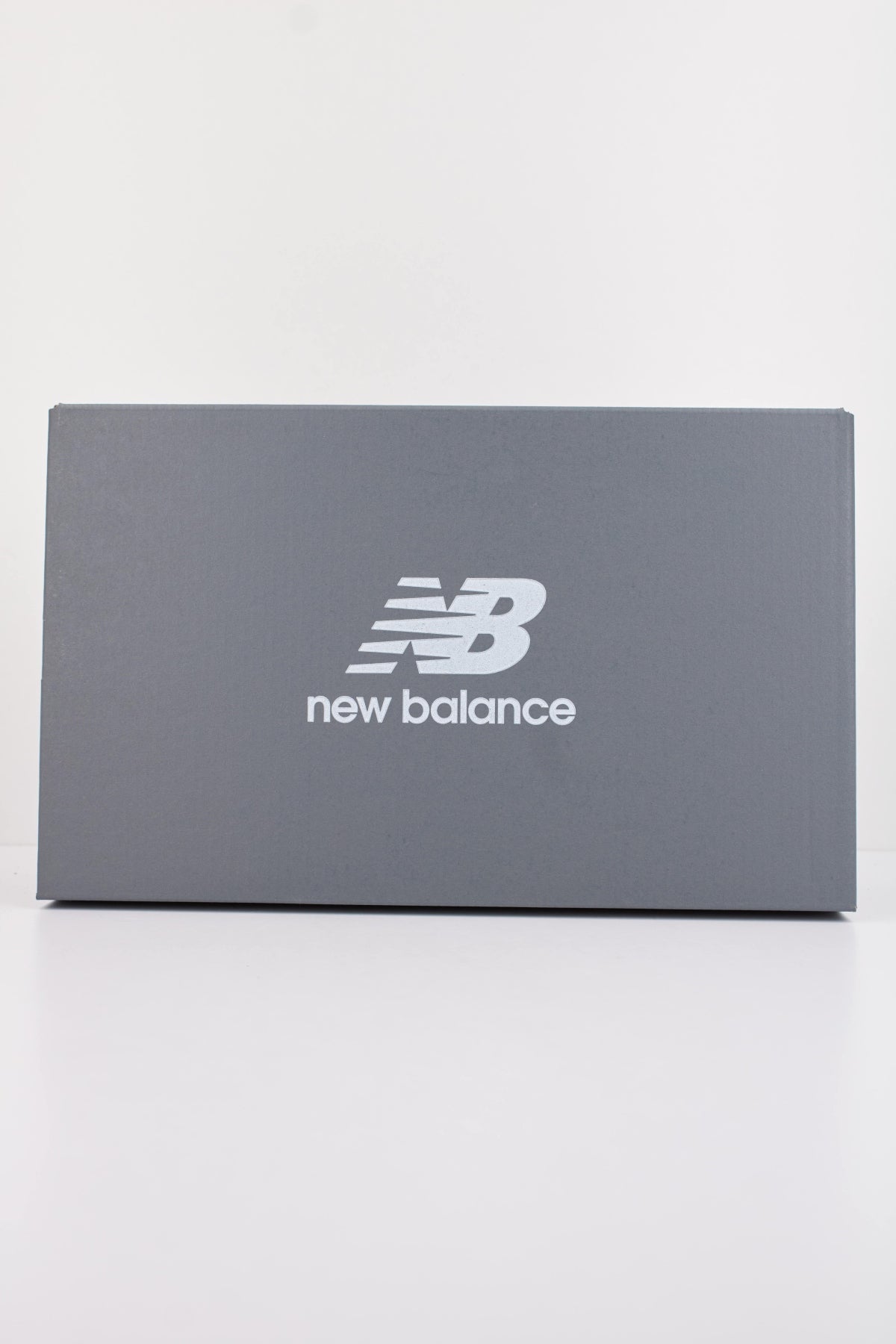 NEW BALANCE U509 en color BEIS (6)