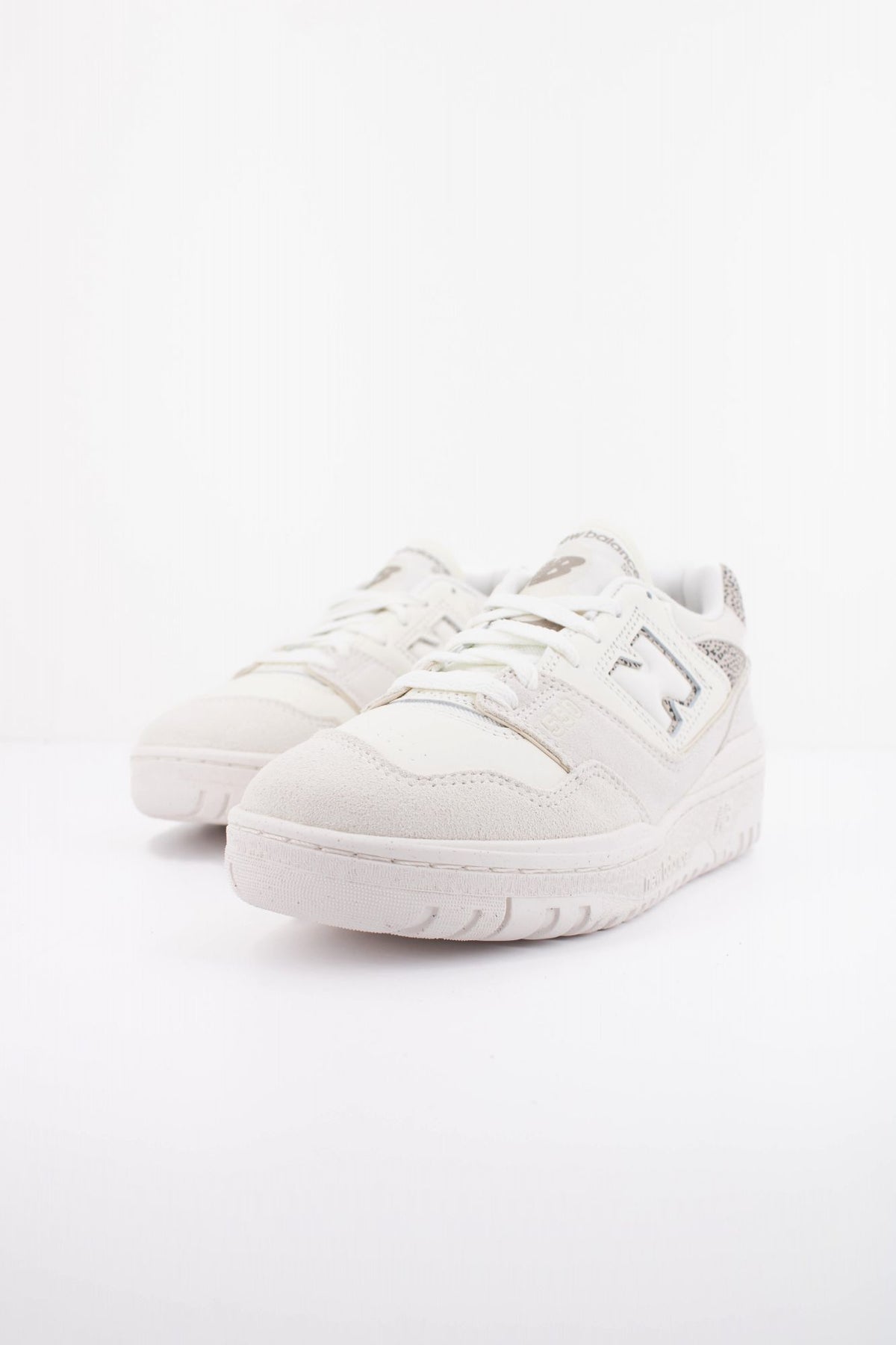NEW BALANCE BBW550 CN en color ANIMAL PRINT (2)