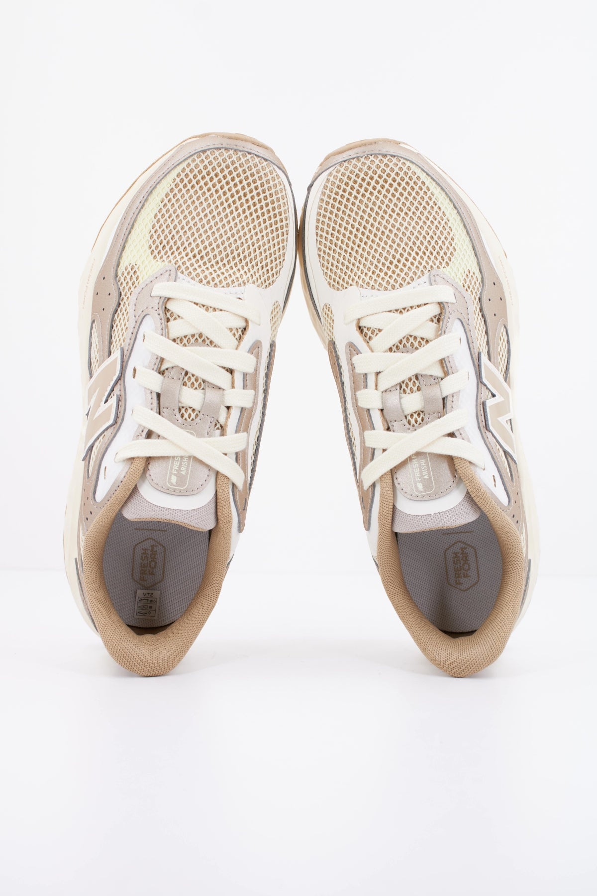 NEW BALANCE WARIST G4 en color MARRON (3)