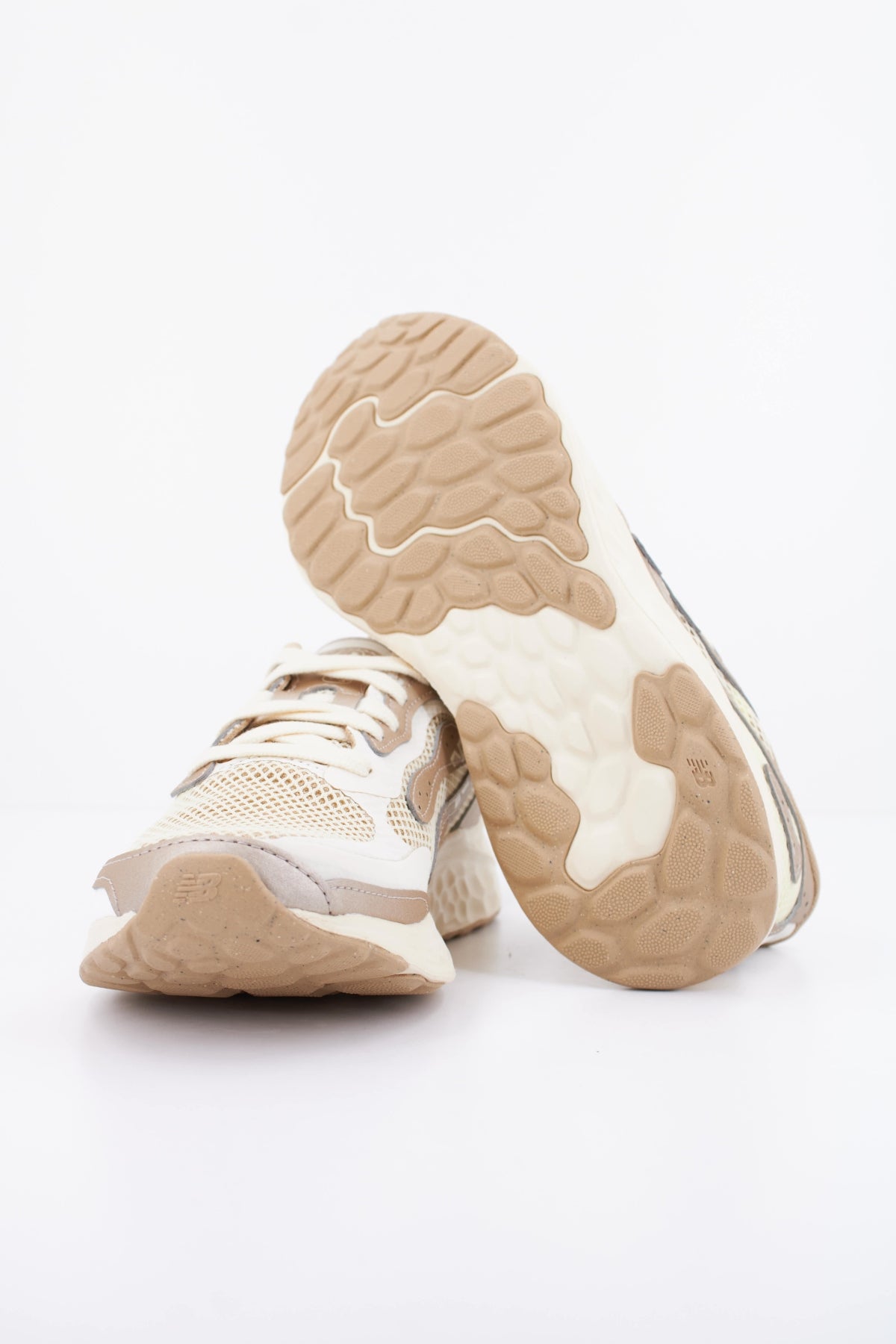 NEW BALANCE WARIST G4 en color MARRON (5)