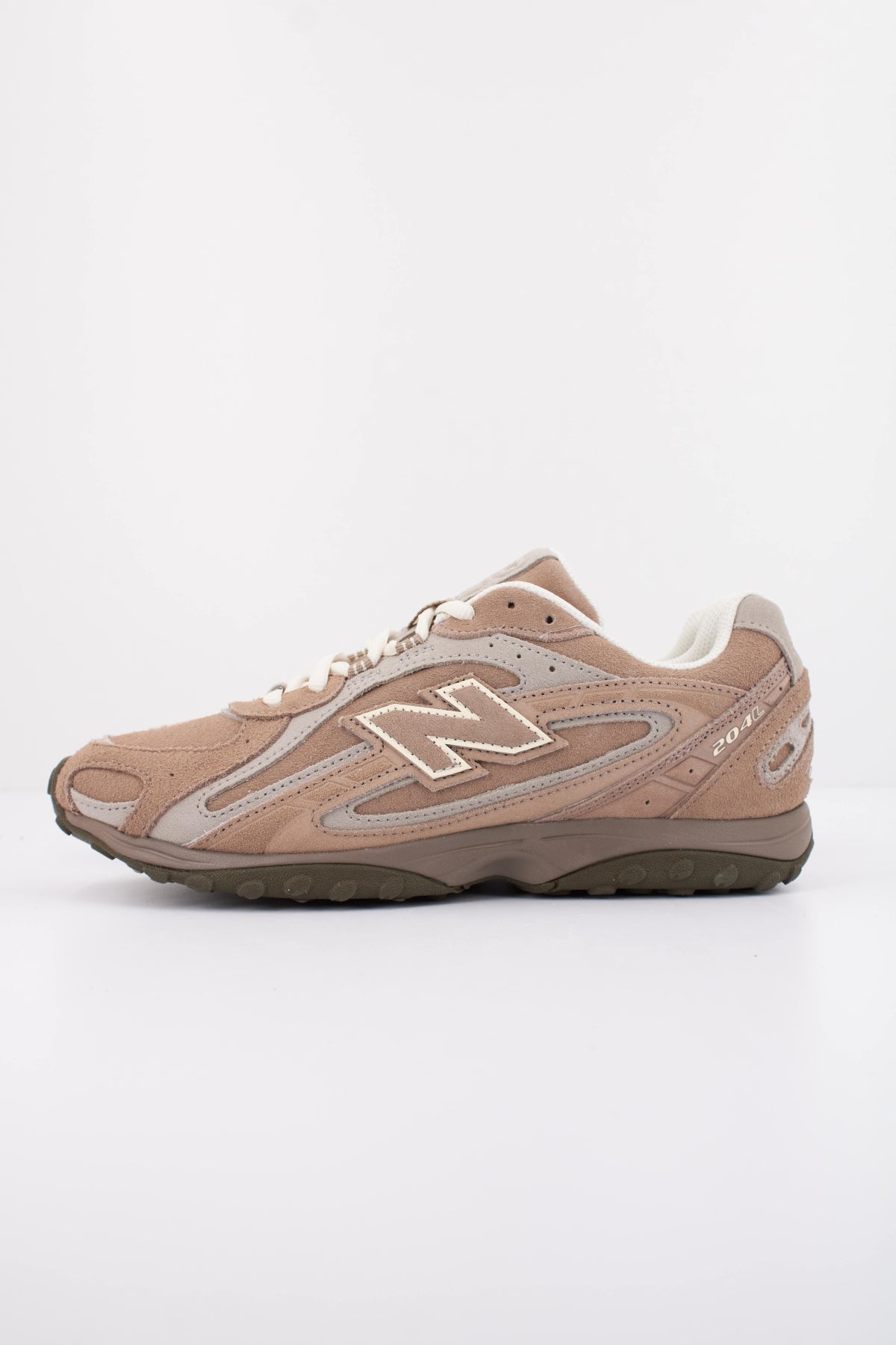 NEW BALANCE 204L U204LMMA en color MARRON (1)