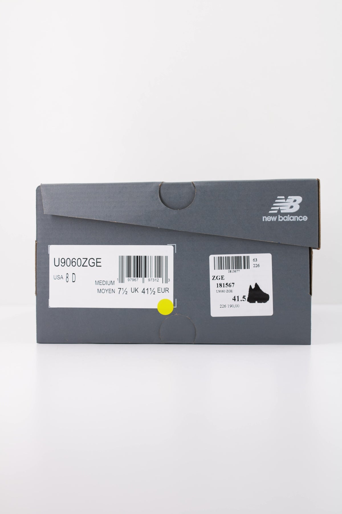 NEW BALANCE U9060 ZGE DEPORTIVO en color NEGRO (6)