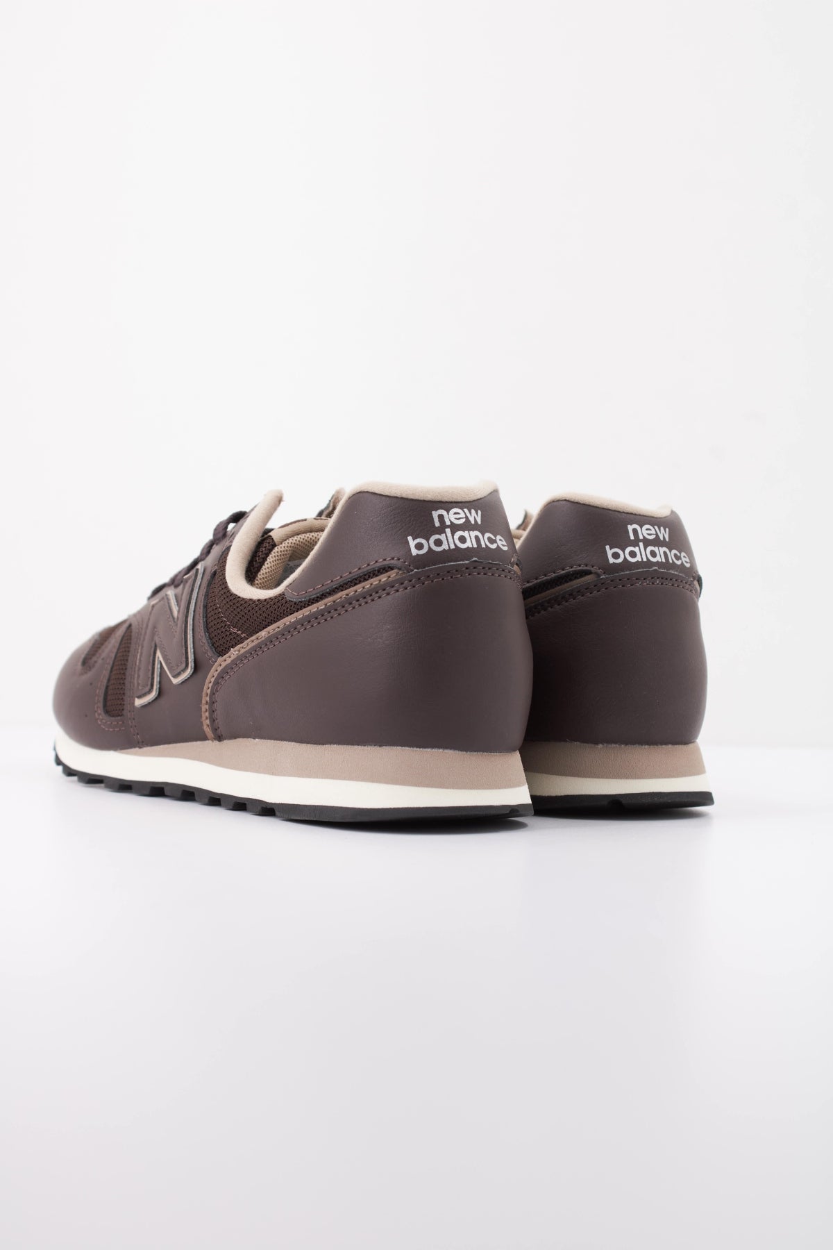 NEW BALANCE ML373 PL2 en color MARRON (4)