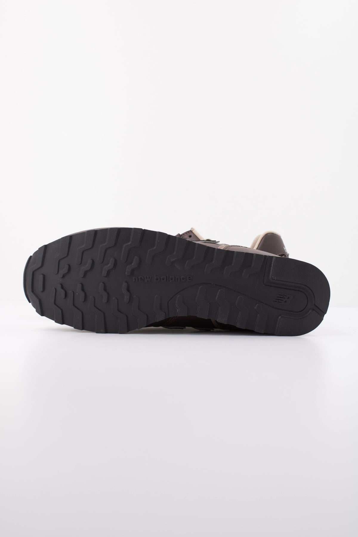 NEW BALANCE ML373 PL2 en color MARRON (5)