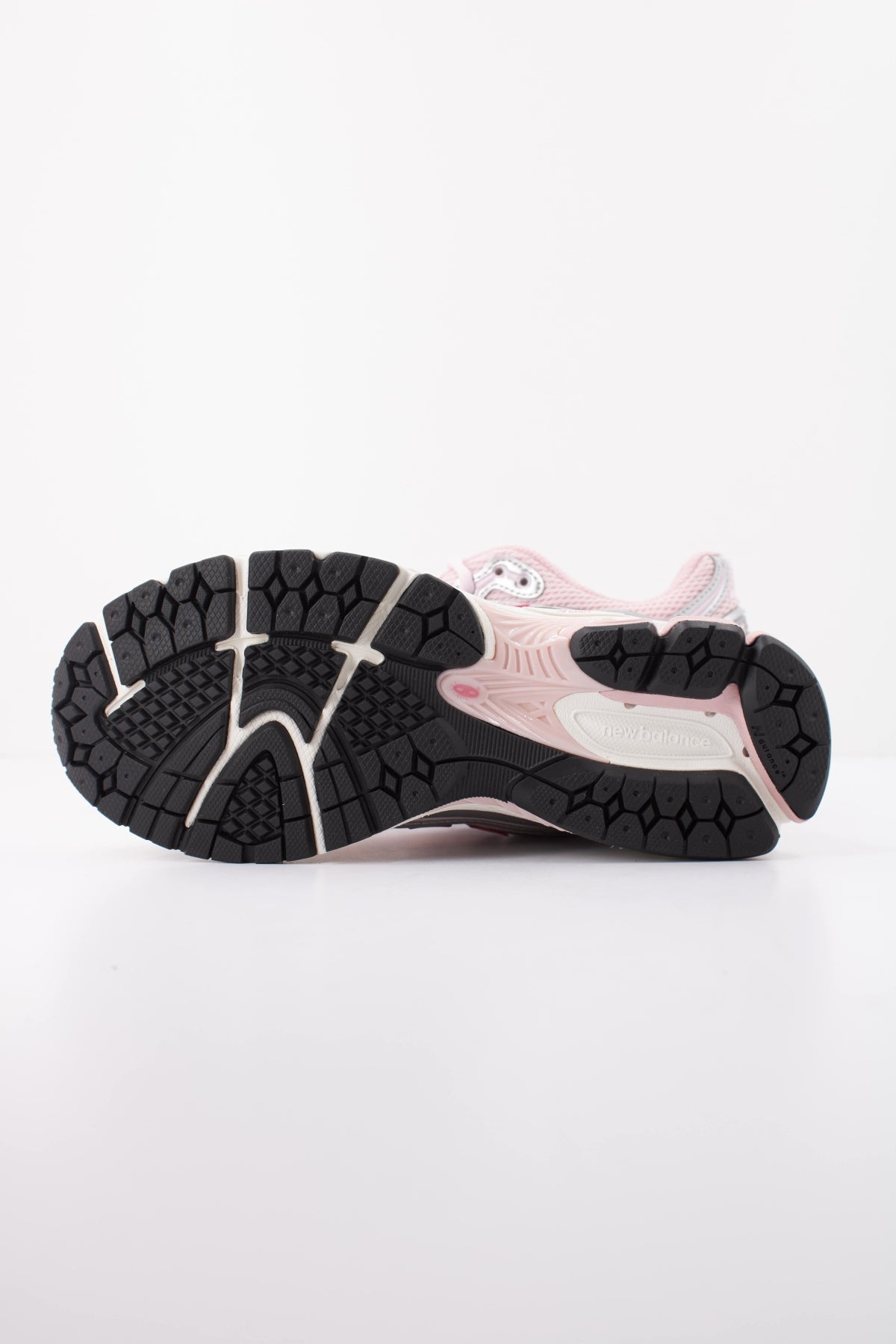 NEW BALANCE U1906 en color ROSA (5)