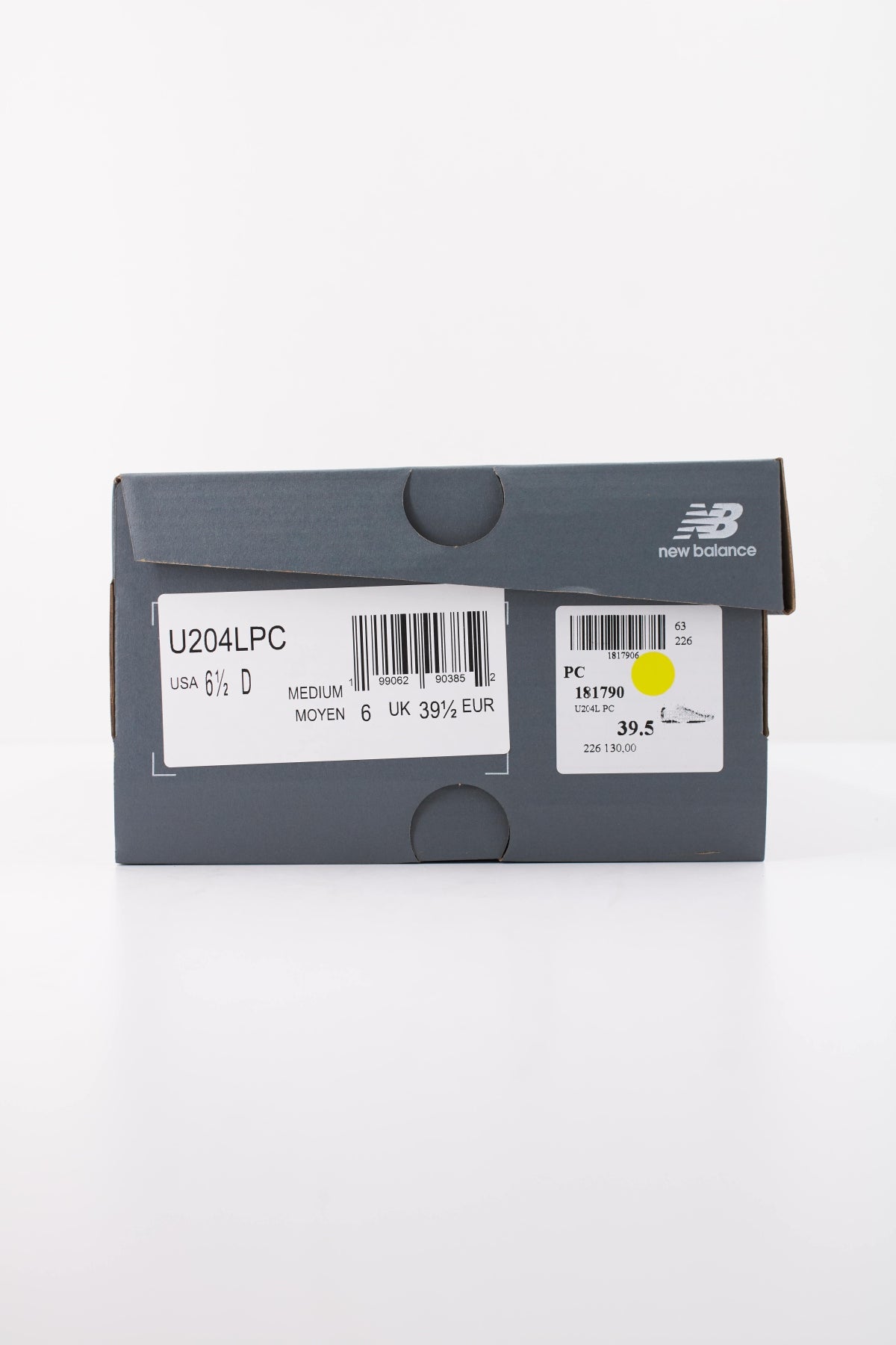 NEW BALANCE U204L en color PLATA (6)