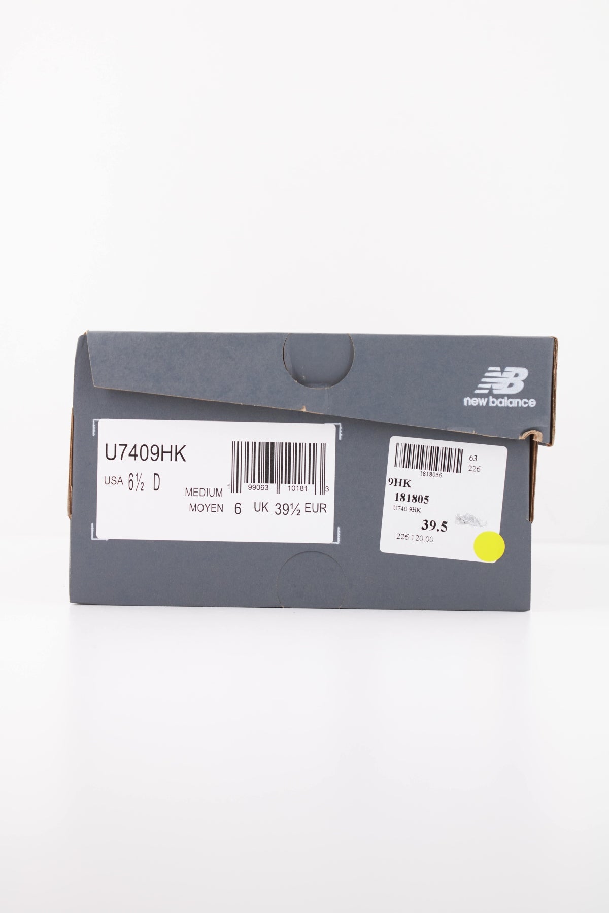 NEW BALANCE U740 9HK DEPORTIVO en color BEIS (6)