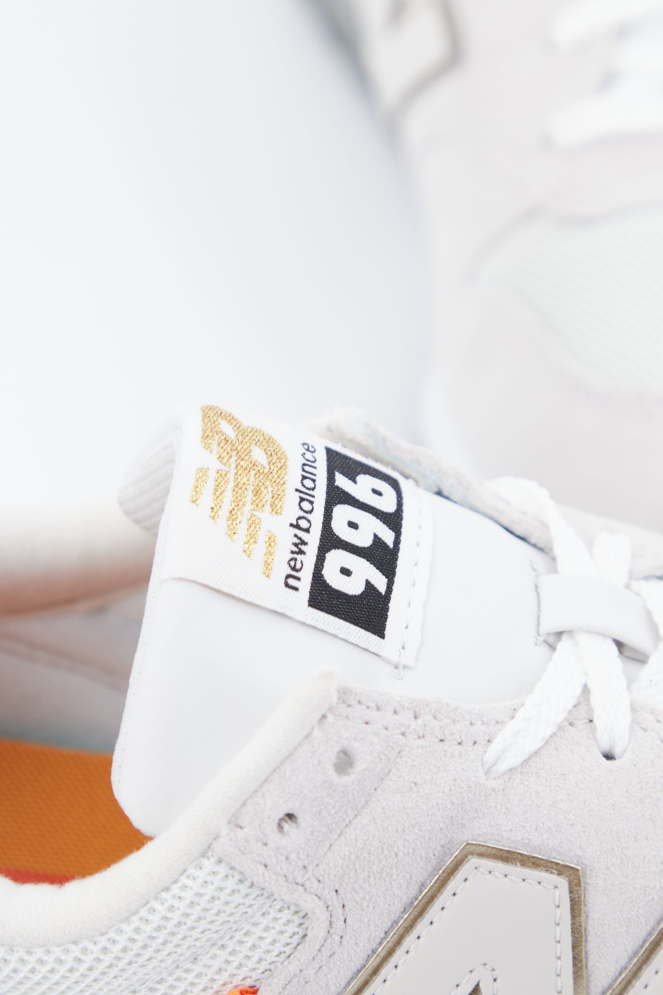 NEW BALANCE CM996 BI en color BEIS (3)