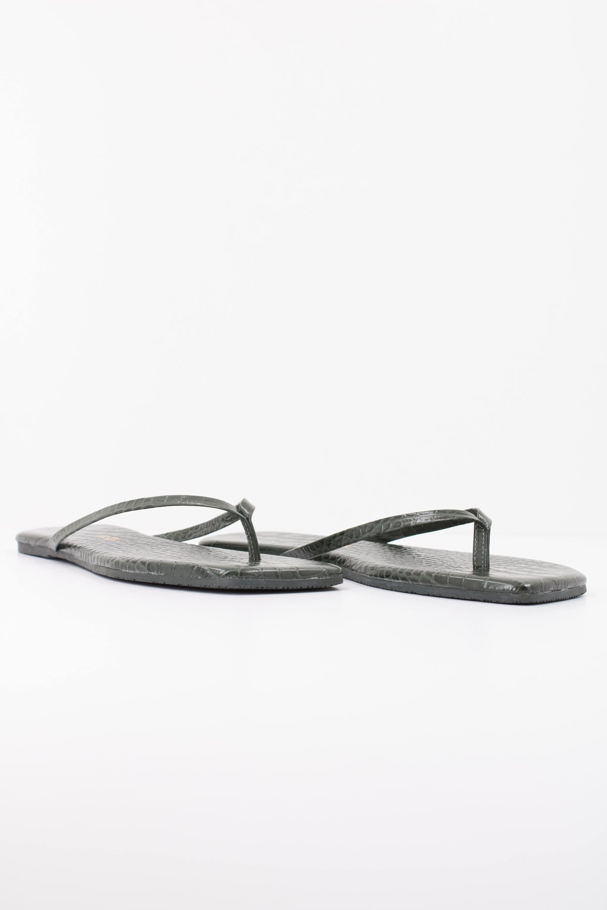 TKEES TKESQUARE TOE L en color VERDE (2)