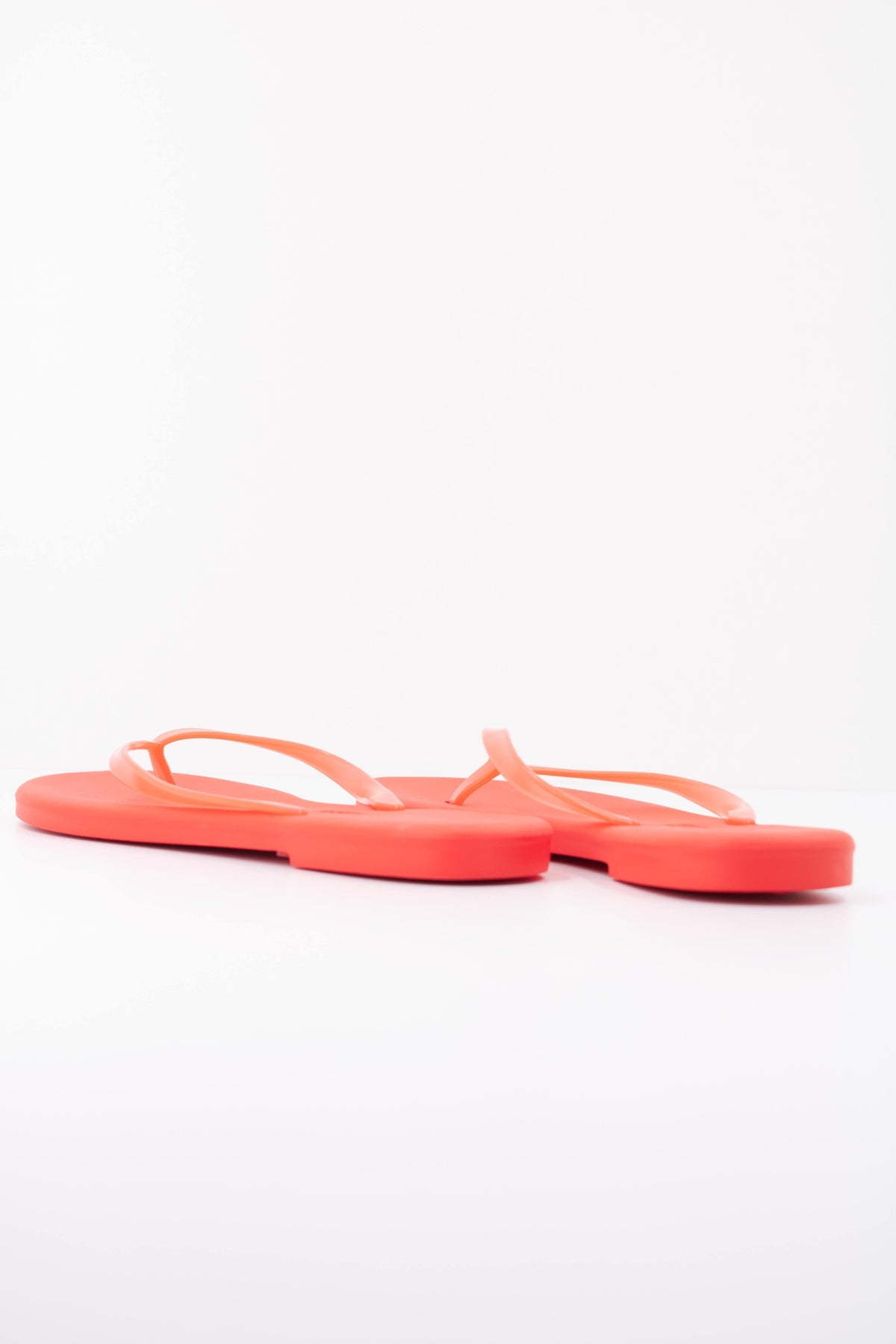 TKEES AQUA 04 SANDALIA en color ROJO (4)