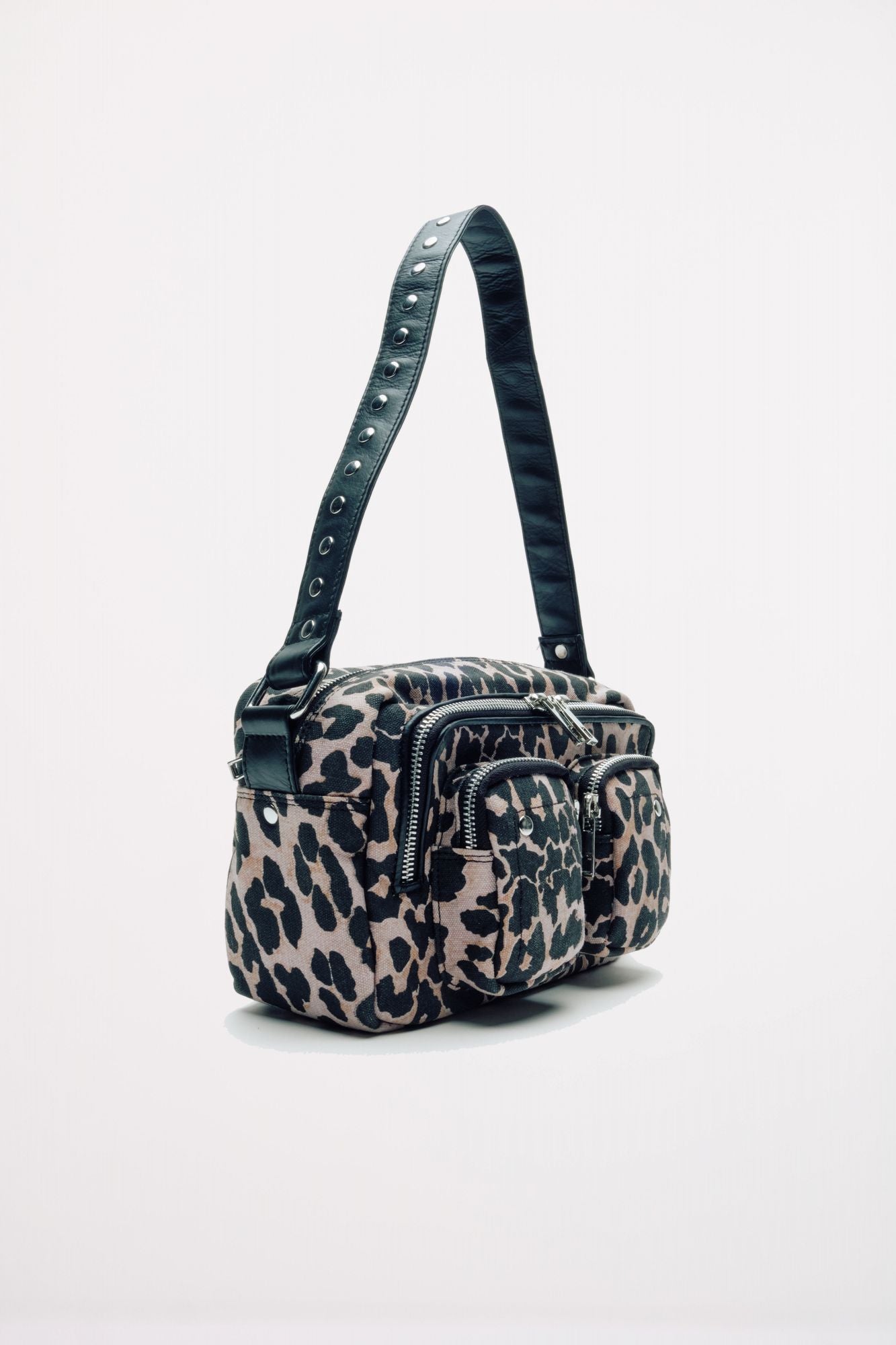 NUNOO  ELLIE RECYCLED CANVAS  en color ANIMAL PRINT (2)
