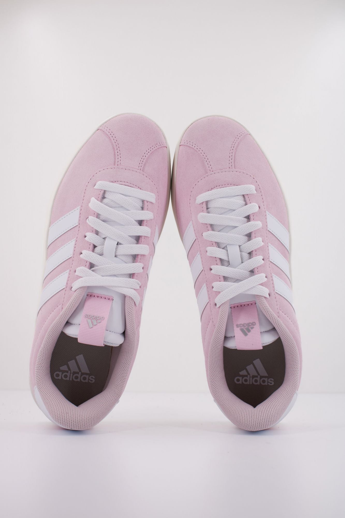 ADIDAS VL COURT 3.0 en color ROSA (3)