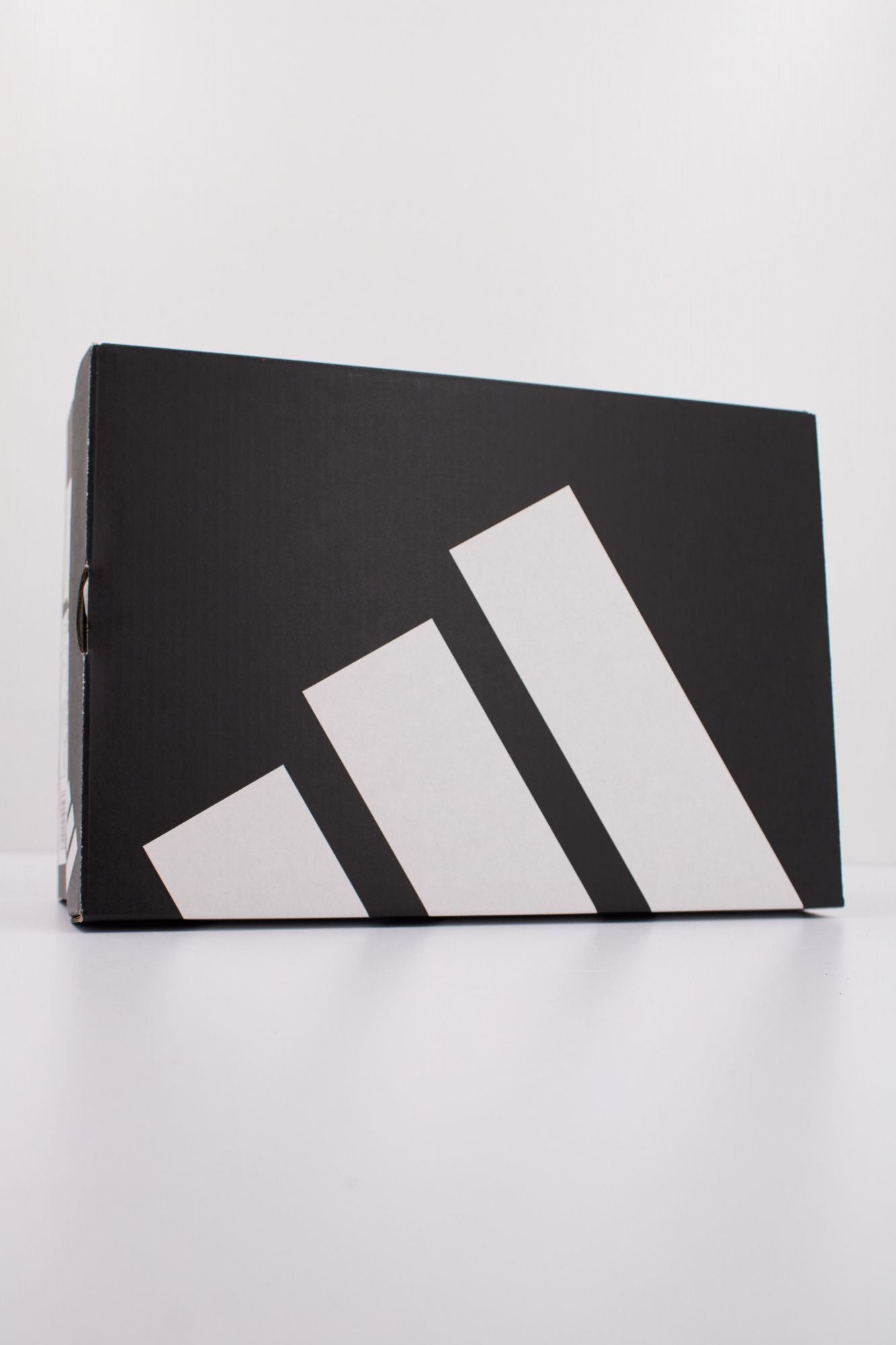 ADIDAS ADIZERO EVO SL W en color BEIS (6)