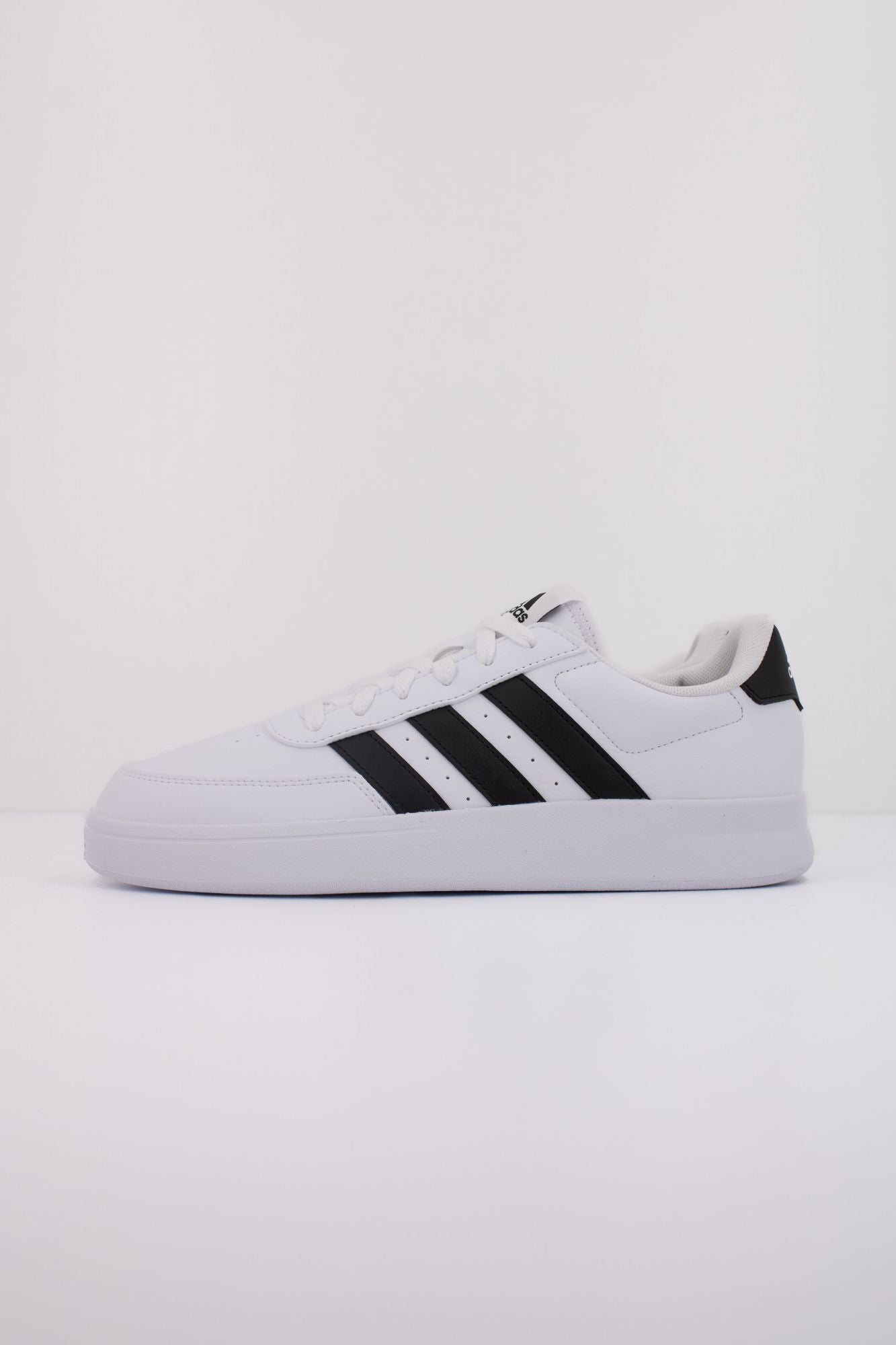 ADIDAS BREAKNET 2.0 en color BLANCO (1)