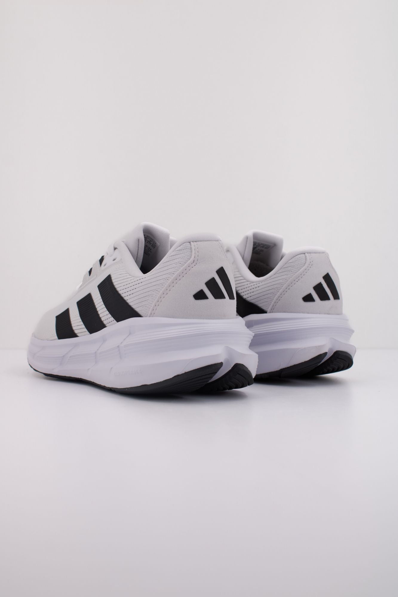 ADIDAS QUESTAR 3 M en color BLANCO (4)