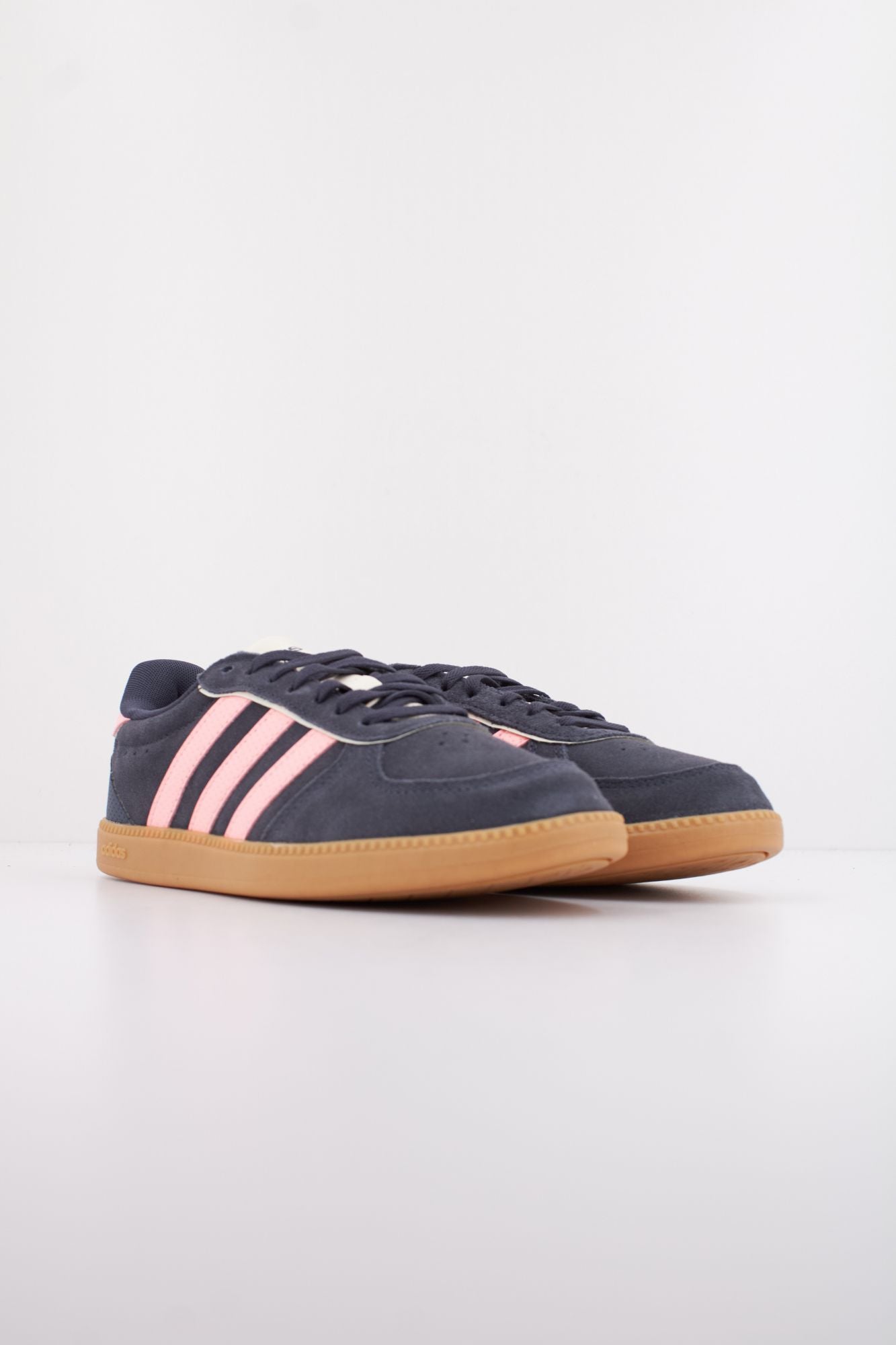 ADIDAS  BREAKNET SLEEK  en color AZUL (2)
