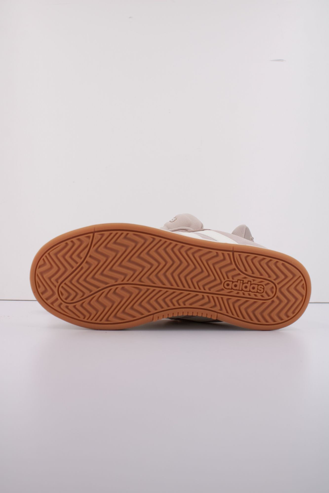 ADIDAS GRAND COURT ALPHA 0 en color NUDE (5)