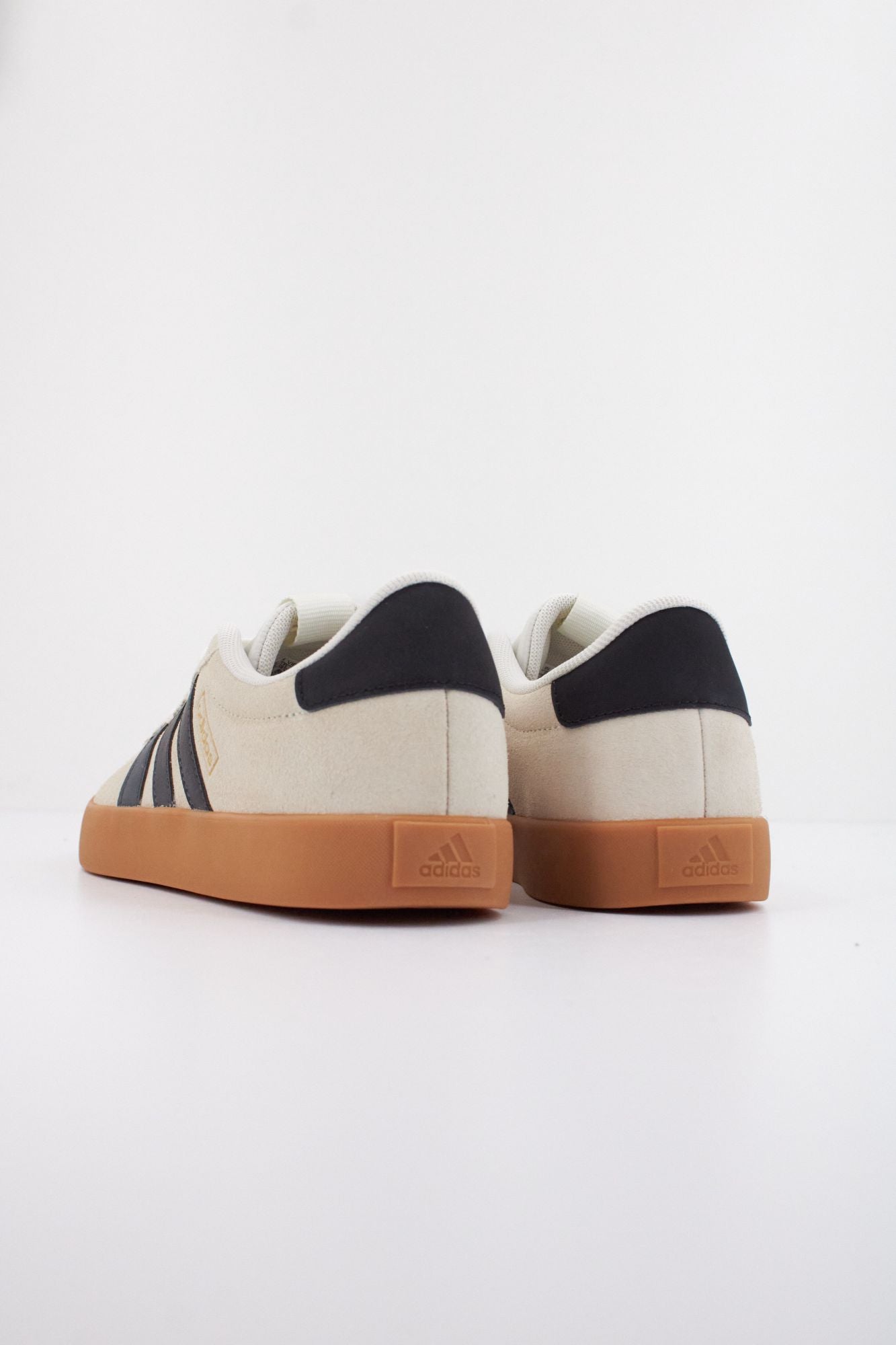 ADIDAS VL COURT 3.0 en color BLANCO (4)