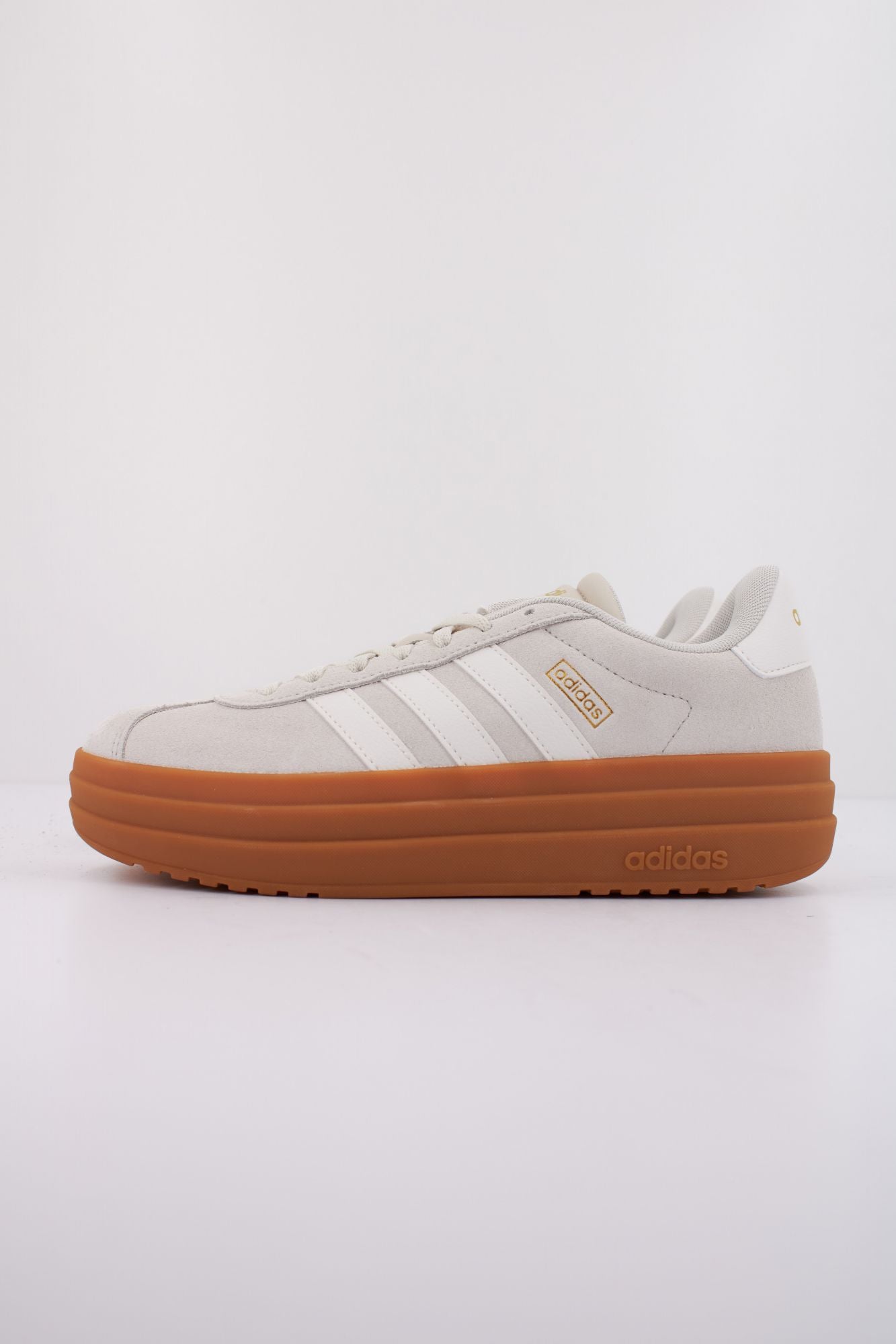 ADIDAS COURT BOLD en color BEIS (1)