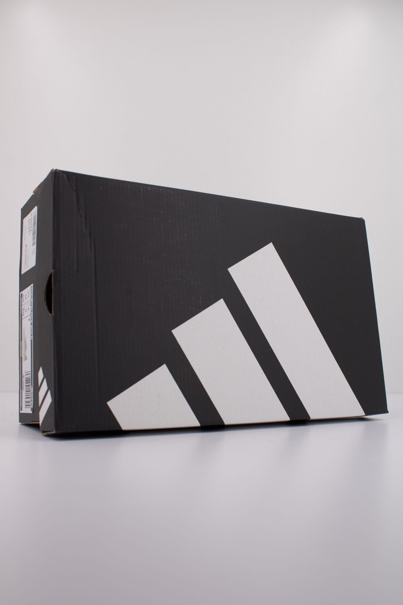 ADIDAS COURTBLOCK BOLD en color BEIS (6)