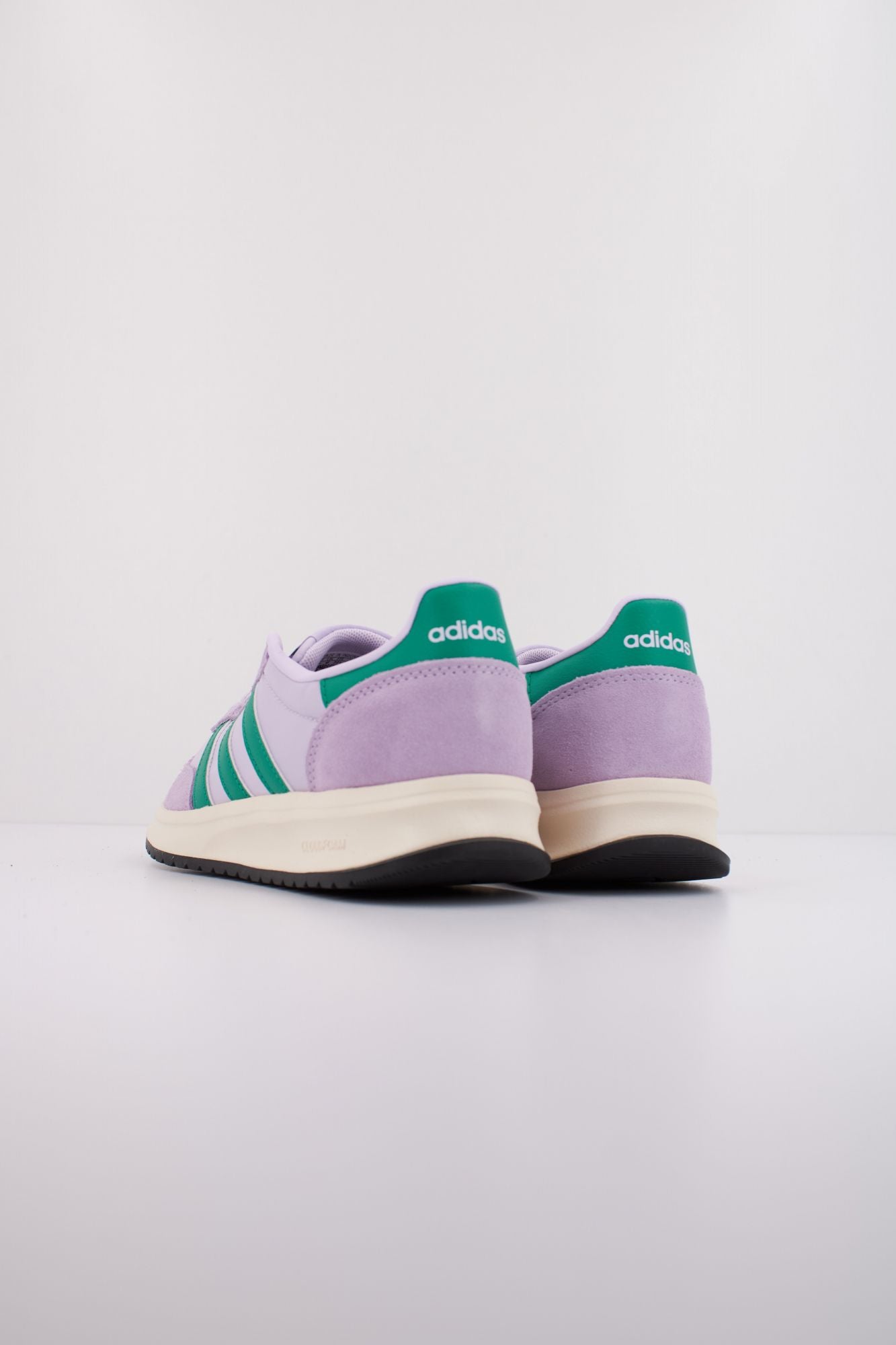ADIDAS RUN 70s 2.0 en color VIOLETA (4)