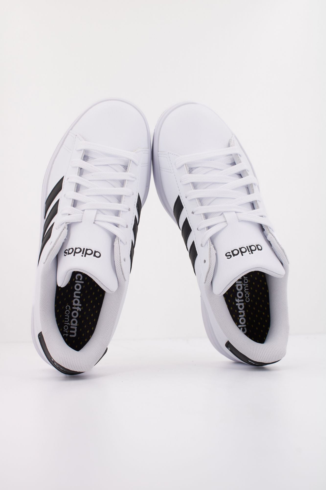 ADIDAS  GRAND COURT 2.0  en color BLANCO (3)