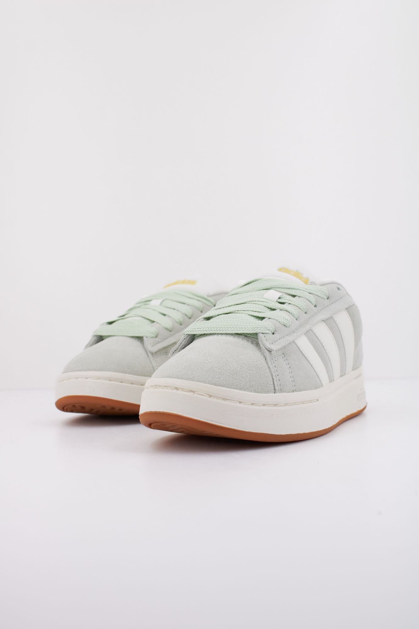 ADIDAS GRAND COURT ALPHA 0 en color VERDE (2)