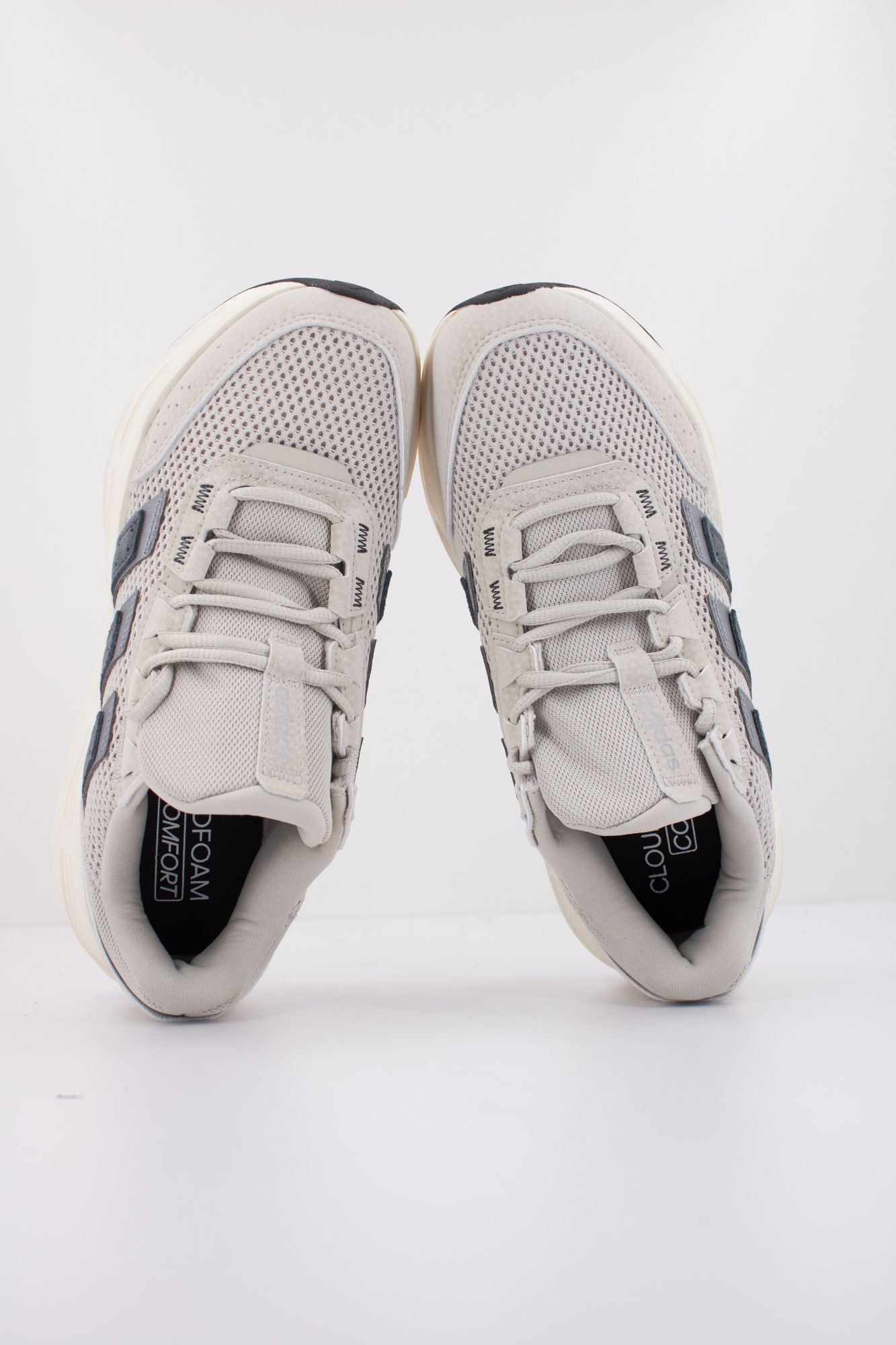 ADIDAS  ASTRASTAR  en color GRIS (3)